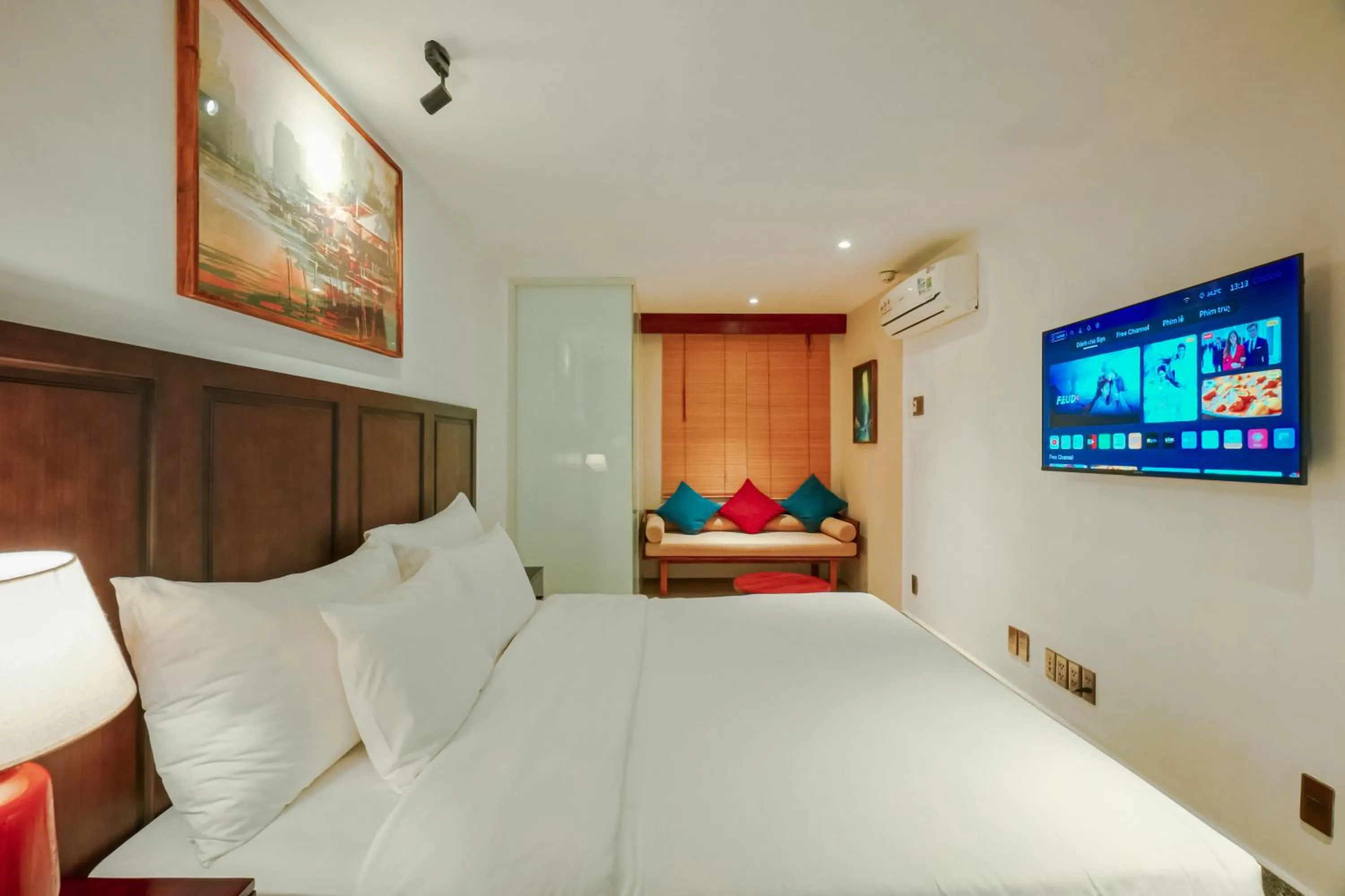 Bed in Nexus House Lang Bao Chi