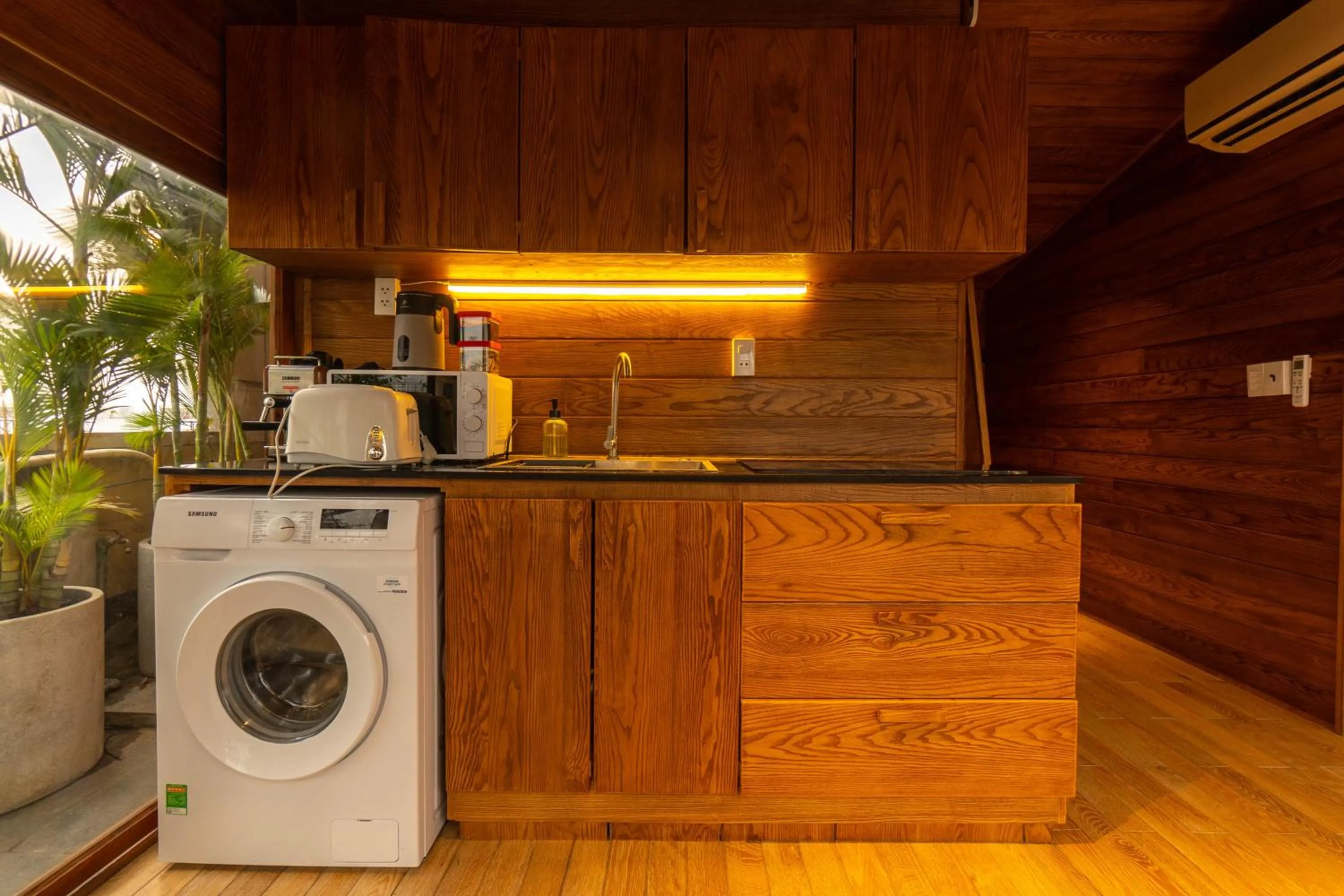 Coffee/tea facilities in Nexus House Lang Bao Chi