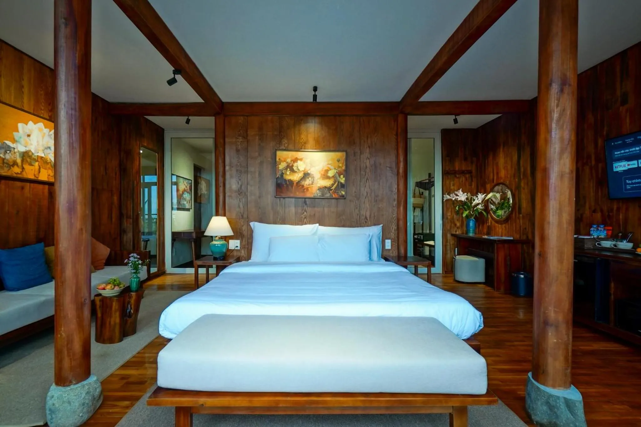 Bed in Nexus House Lang Bao Chi