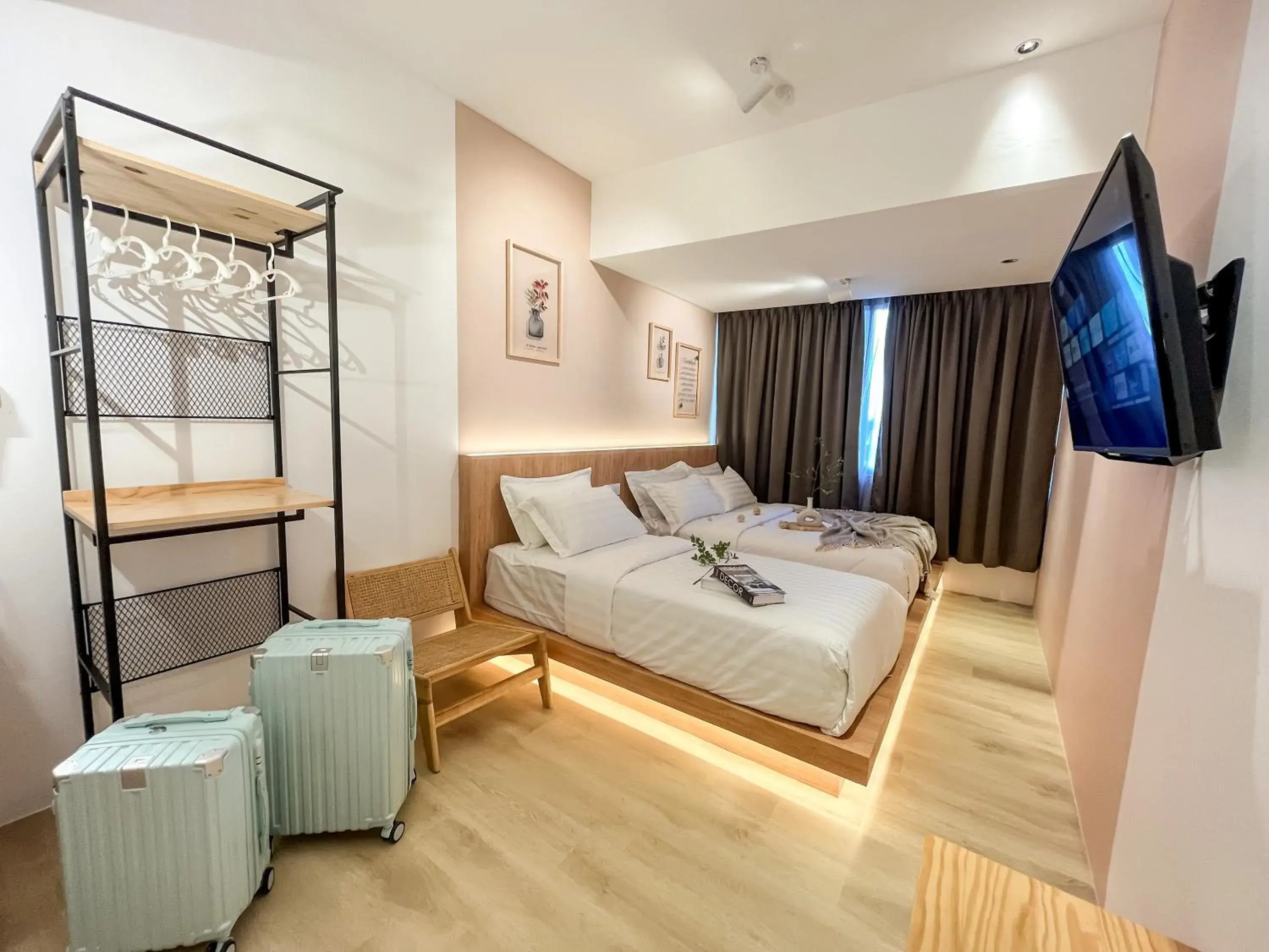 Triple Room with Shared Bathroom in Sleep Box Penang Triple Room with Shared Bathroom in Sleep Box Penang