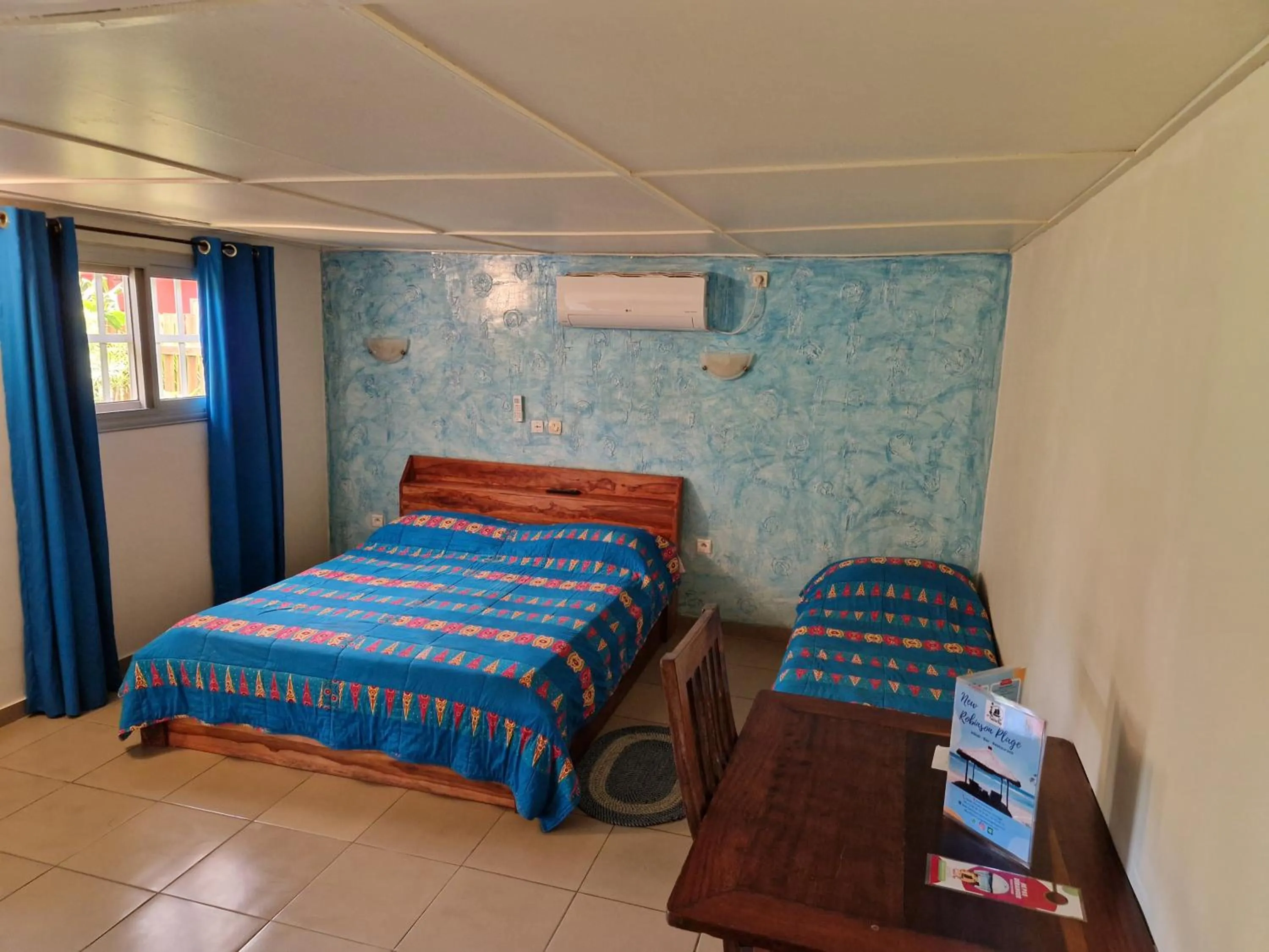 Bed in Hotel Robinson Plage