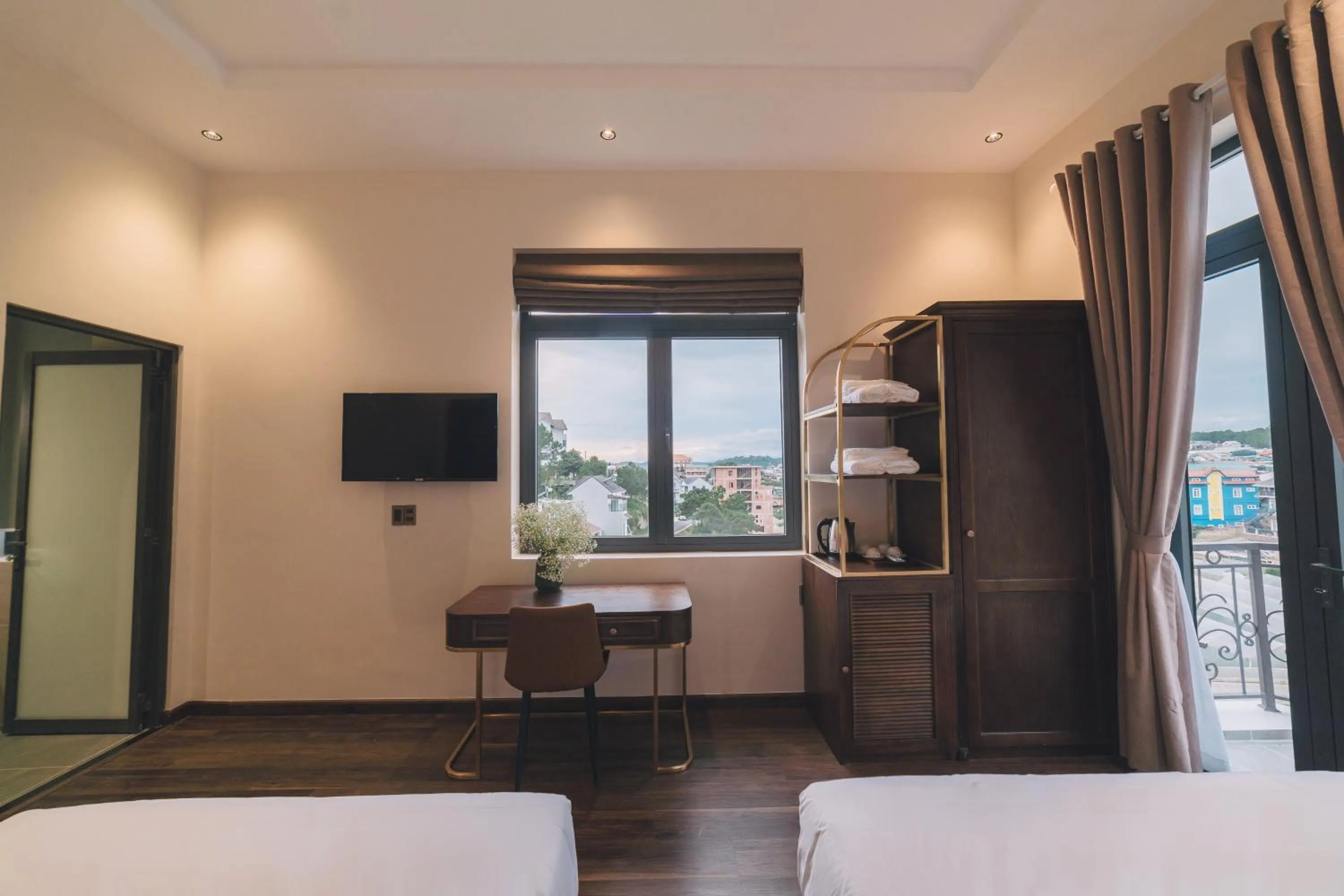 Bed in Sunset Hill Dalat