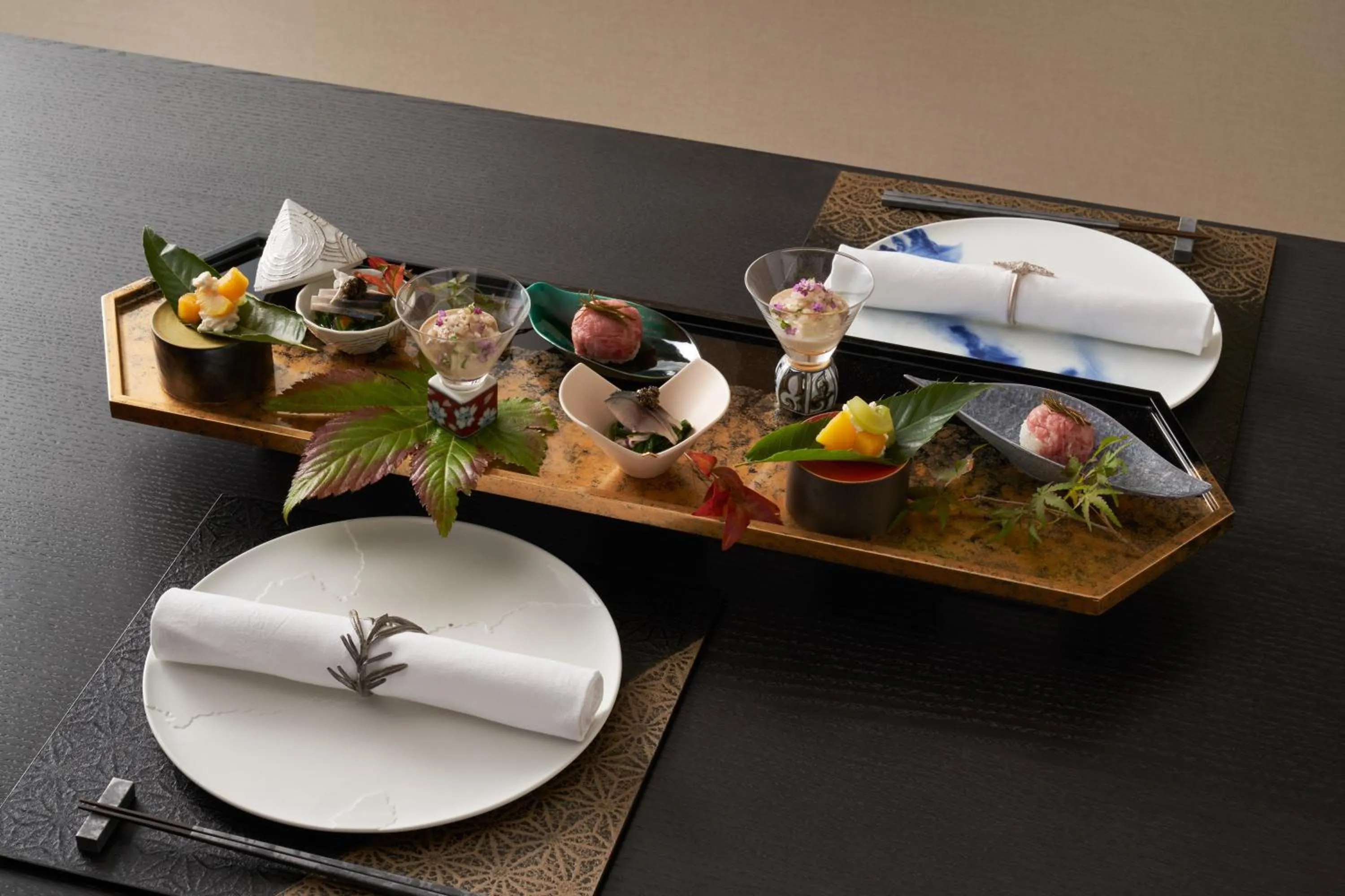 Restaurant/places to eat in Atami Izusan Karaku