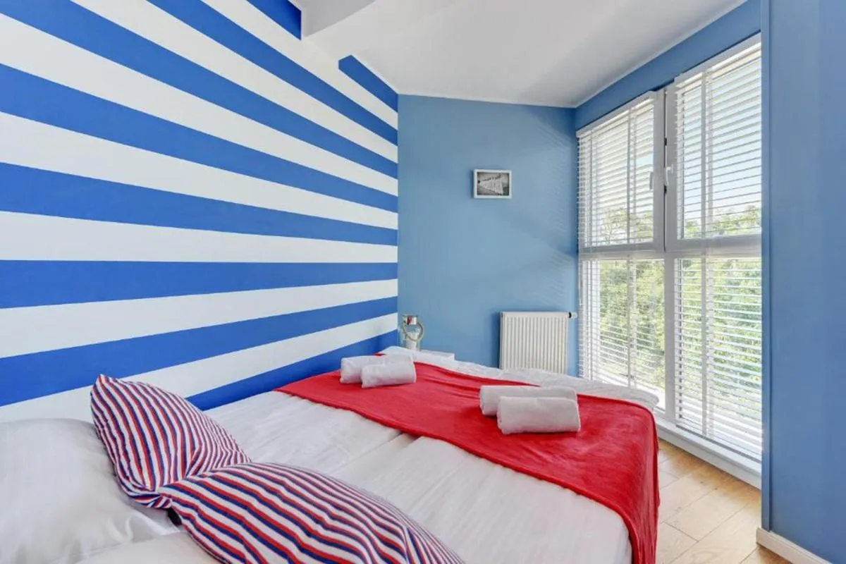 Bed in Navy Group - Willa Marina