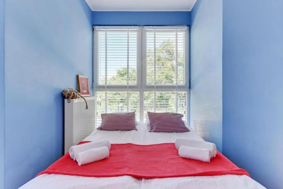 Bed in Navy Group - Willa Marina