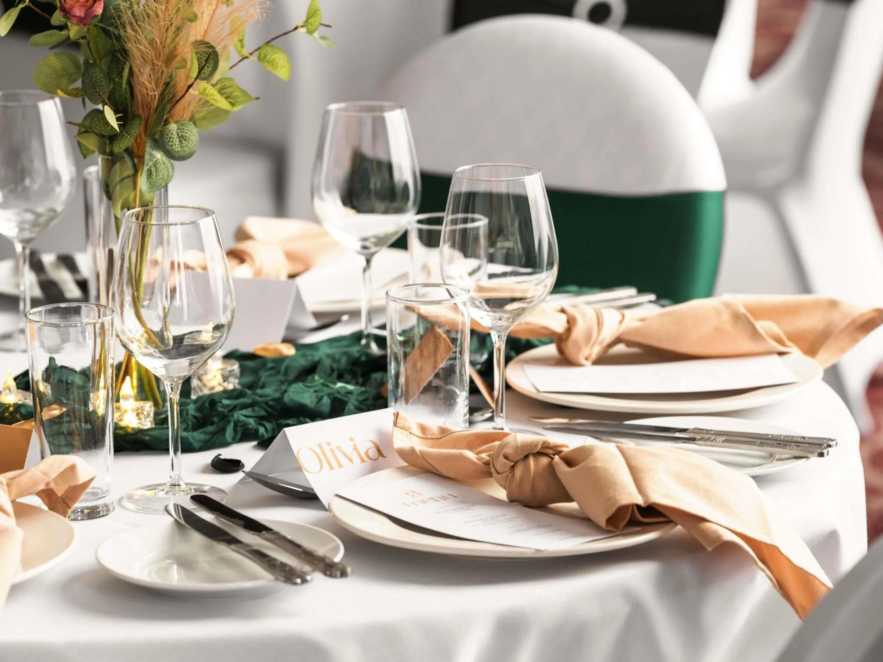 wedding in Mercure Doncaster Centre Danum Hotel