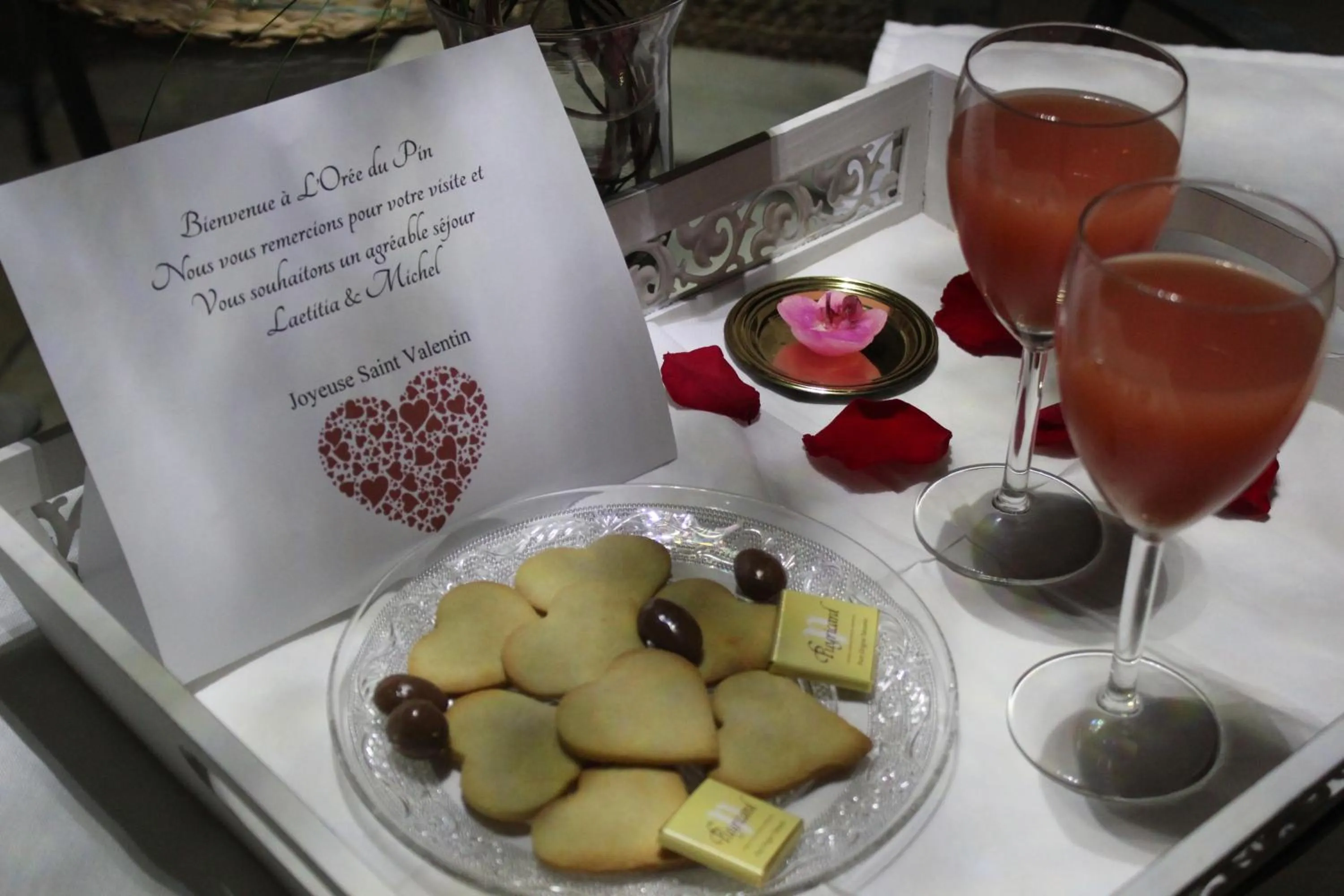 Dining area in A l'Orée du Pin