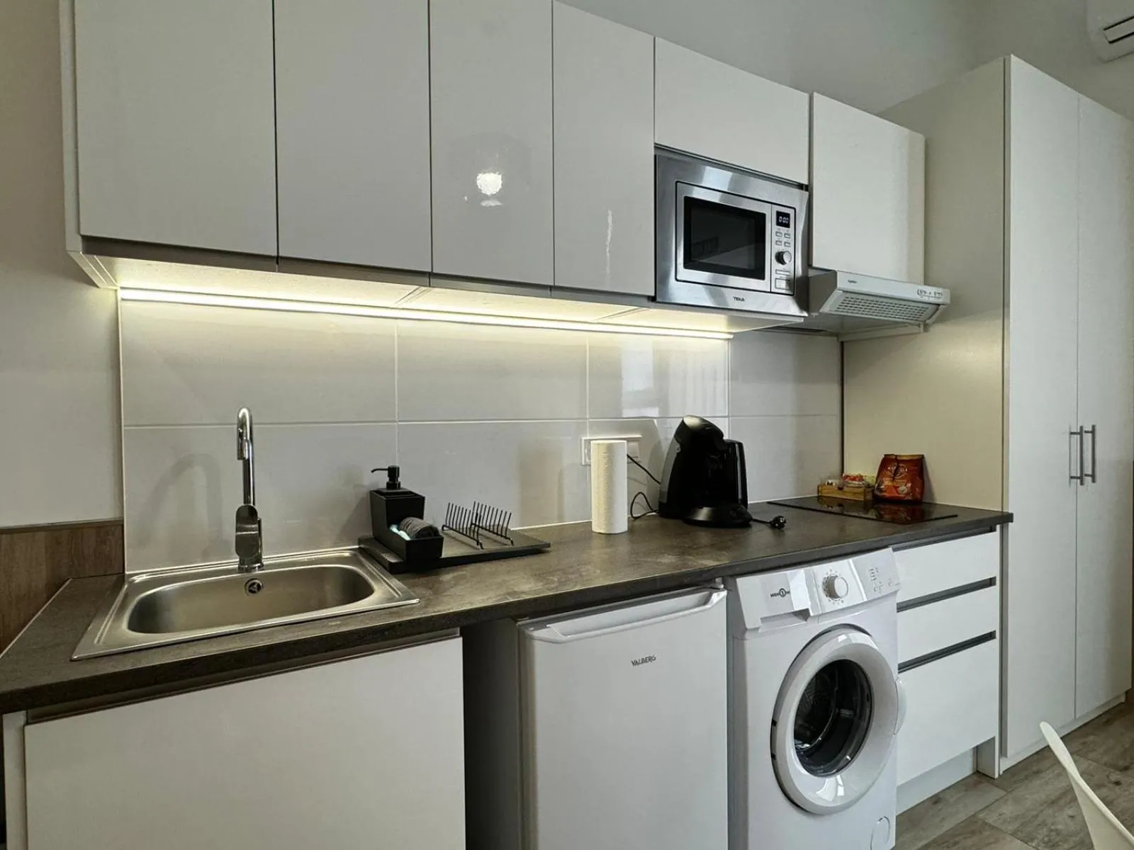 Coffee/tea facilities in Rodrigues 15