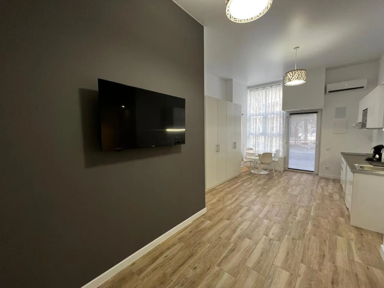 TV and multimedia in Rodrigues 15