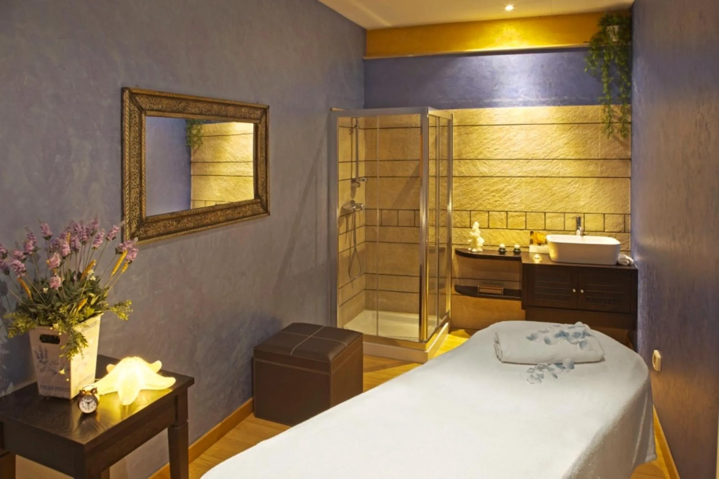 Massage, Bed in Hotel Aurora e del Benessere