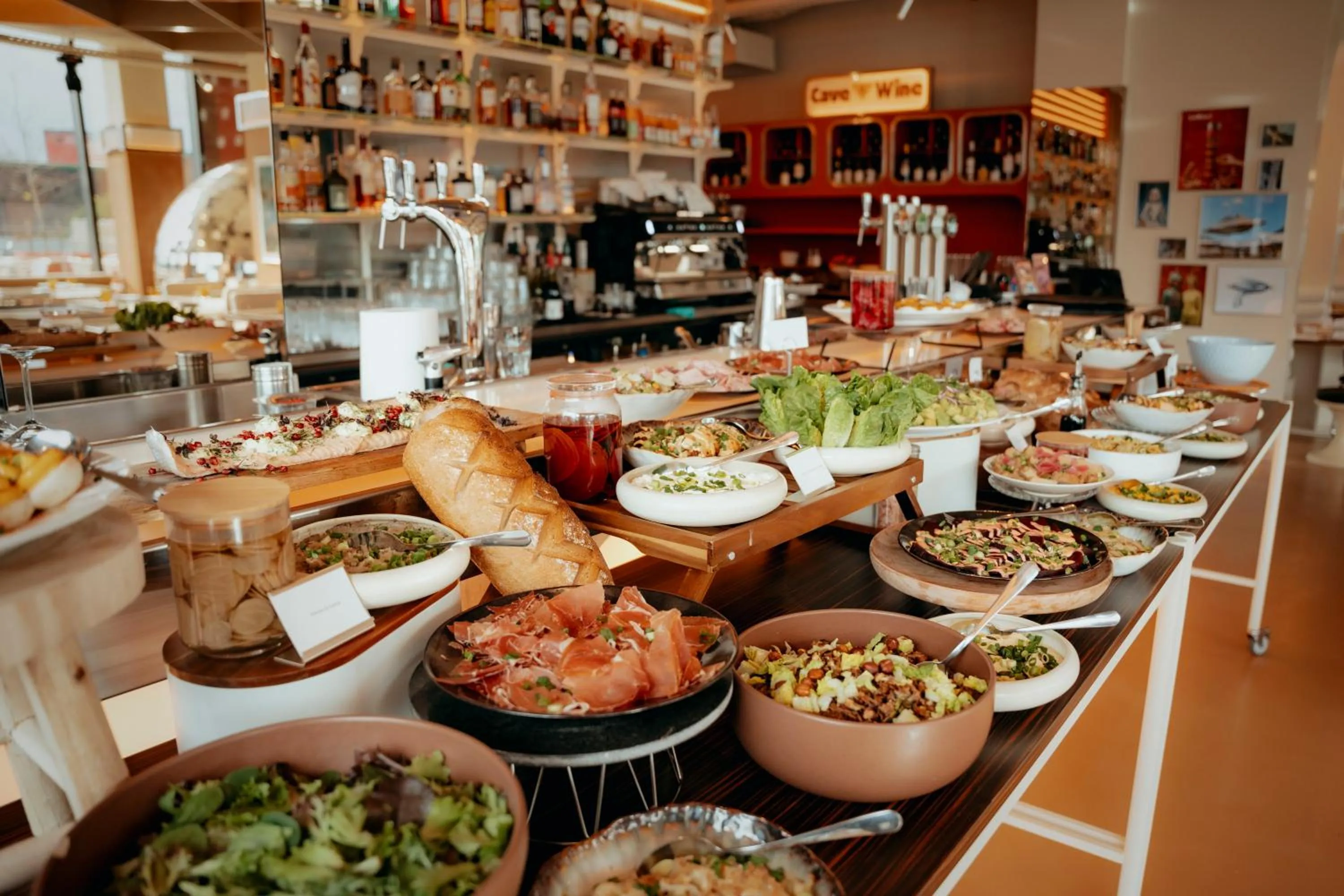 Restaurant/places to eat in Hife Toulouse Sud Labège