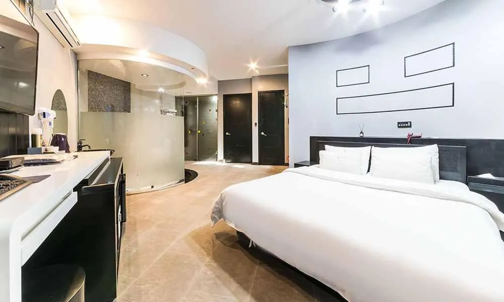 Photo of the whole room, Bed in Paju Picasso