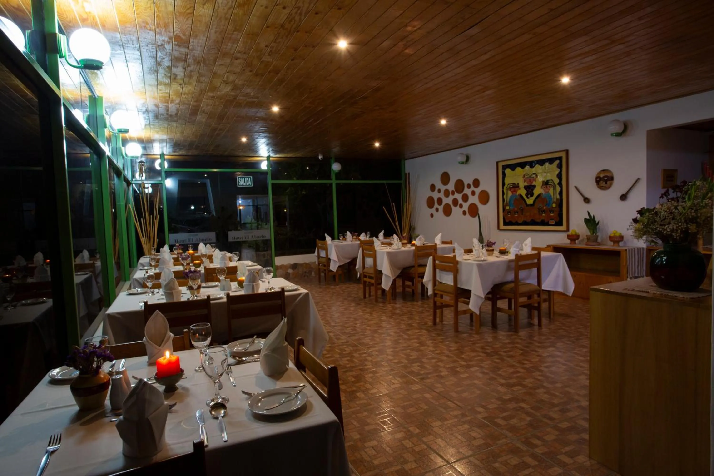 Restaurant/places to eat in Hotel El Abuelo