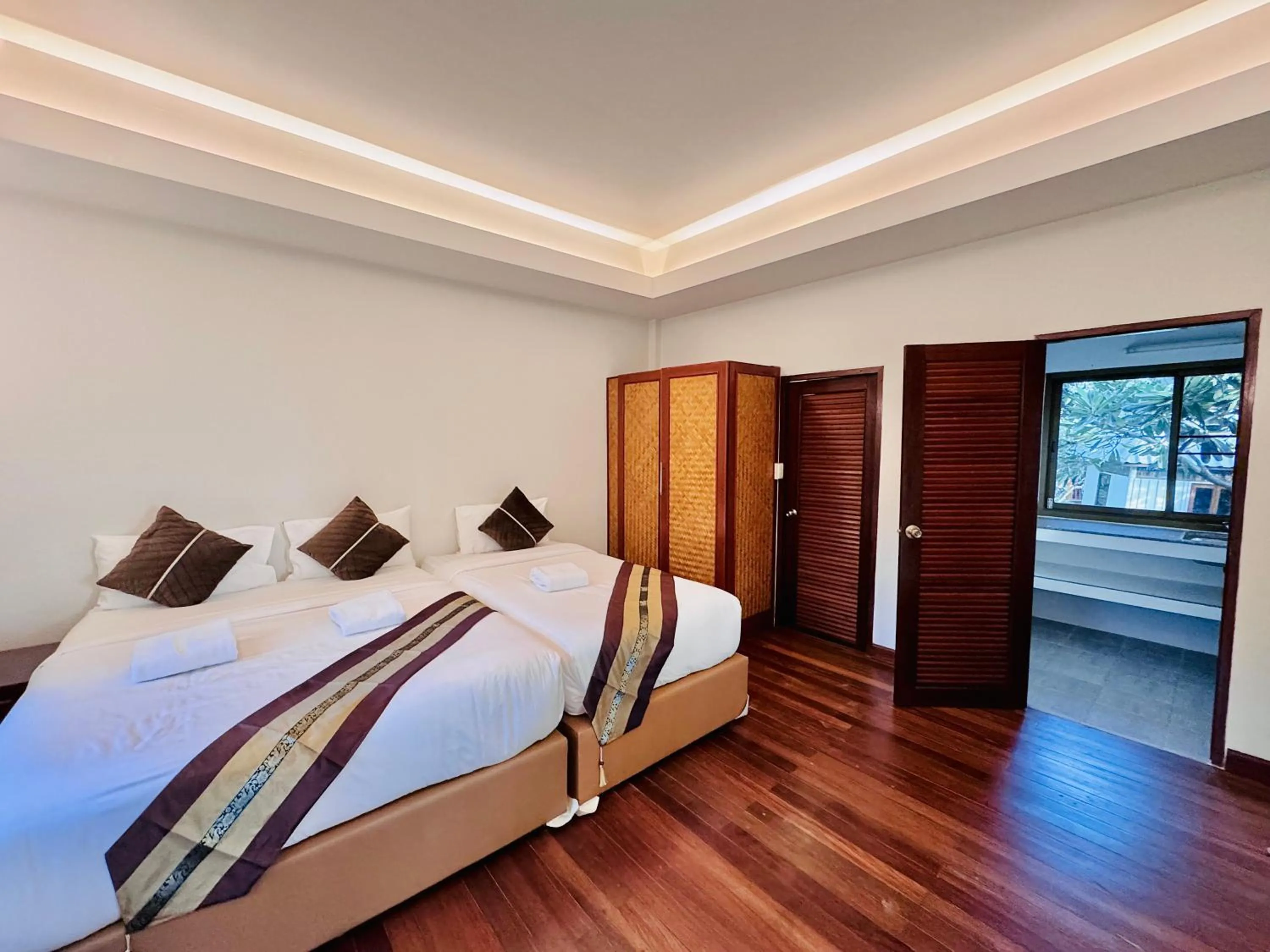 Bed in Lamai Bayview Boutique Resort