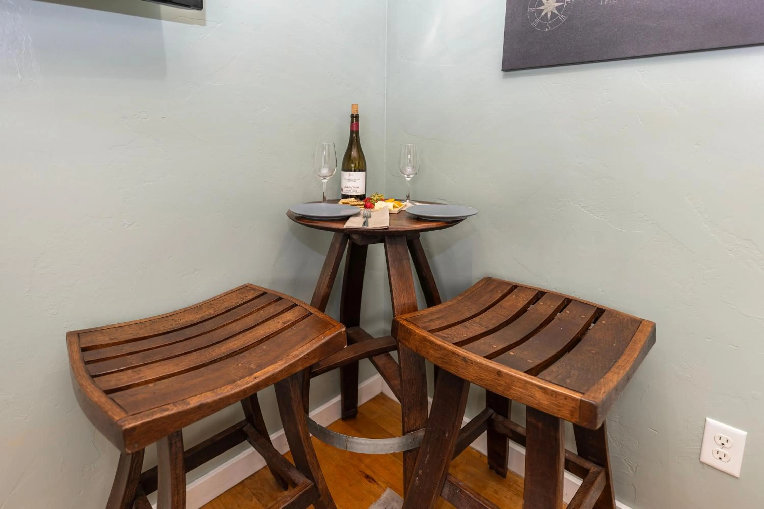 Seating area in The Flagstone Boutique Inn & Suites