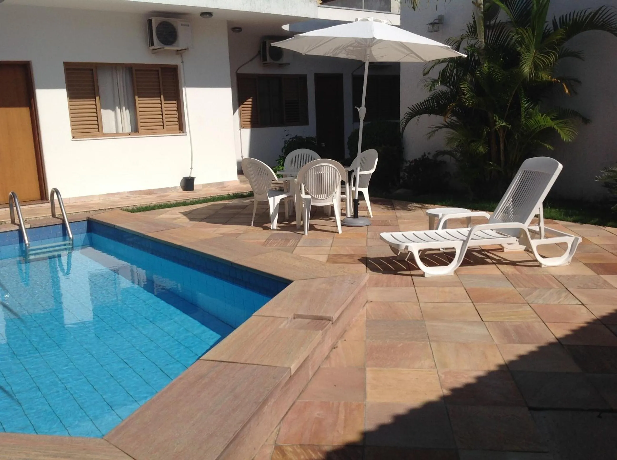 Day in Samambaia Executive Hotel