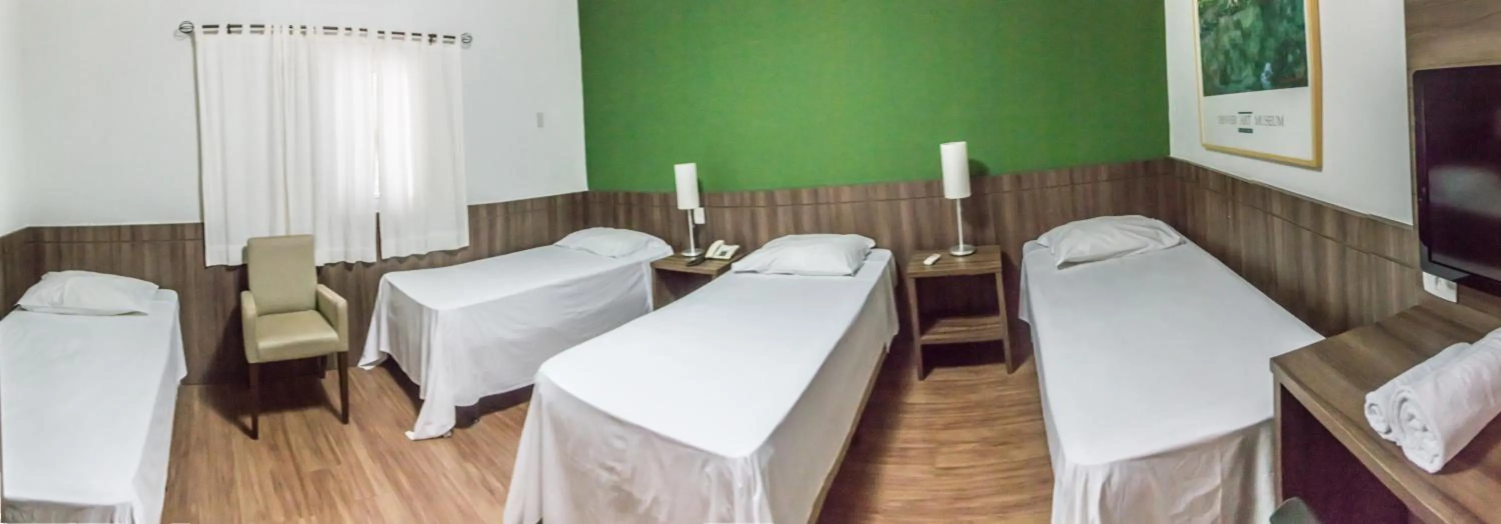 Bed in Samambaia Executive Hotel