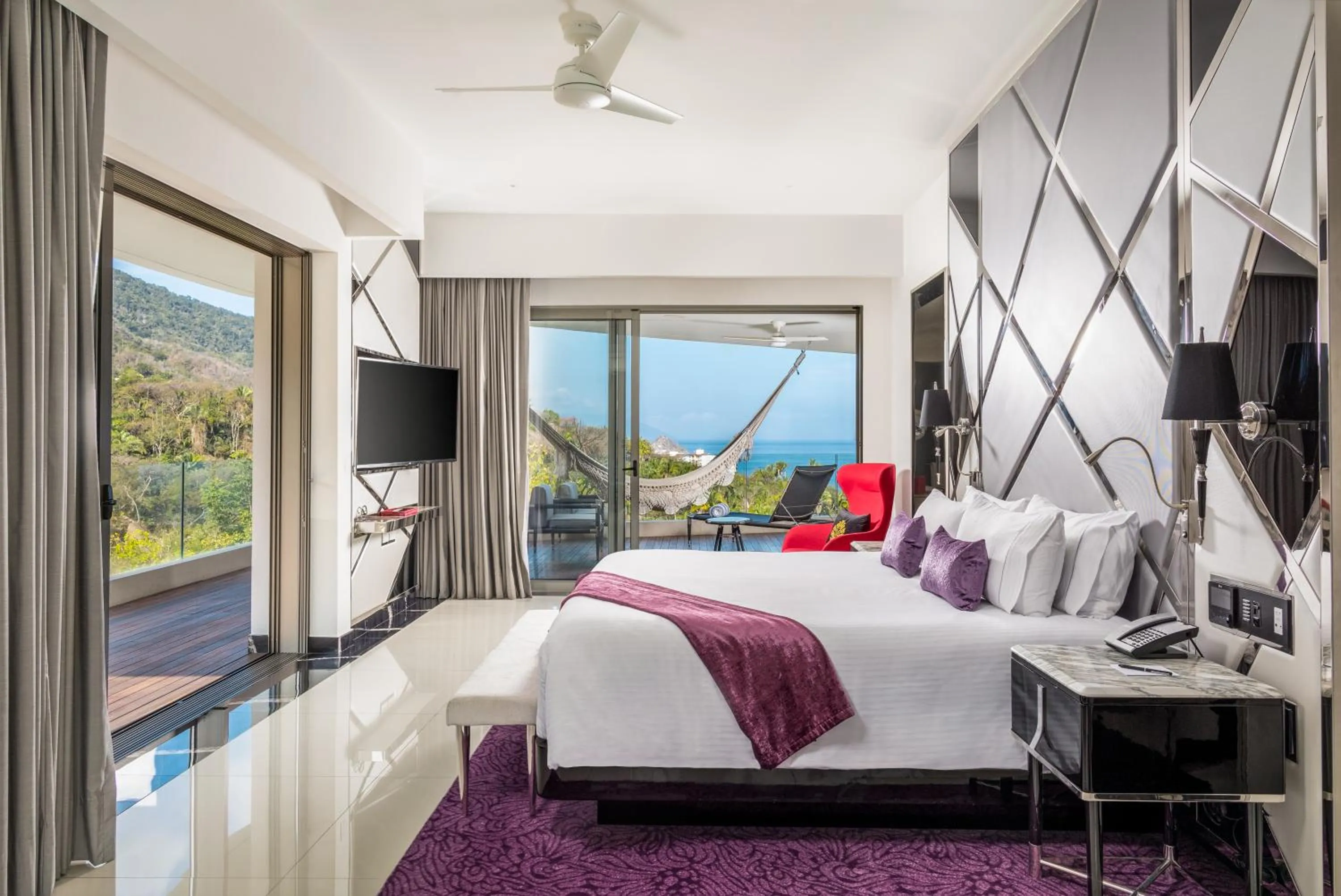 Bedroom, Bed in Hotel Mousai - Adults Only