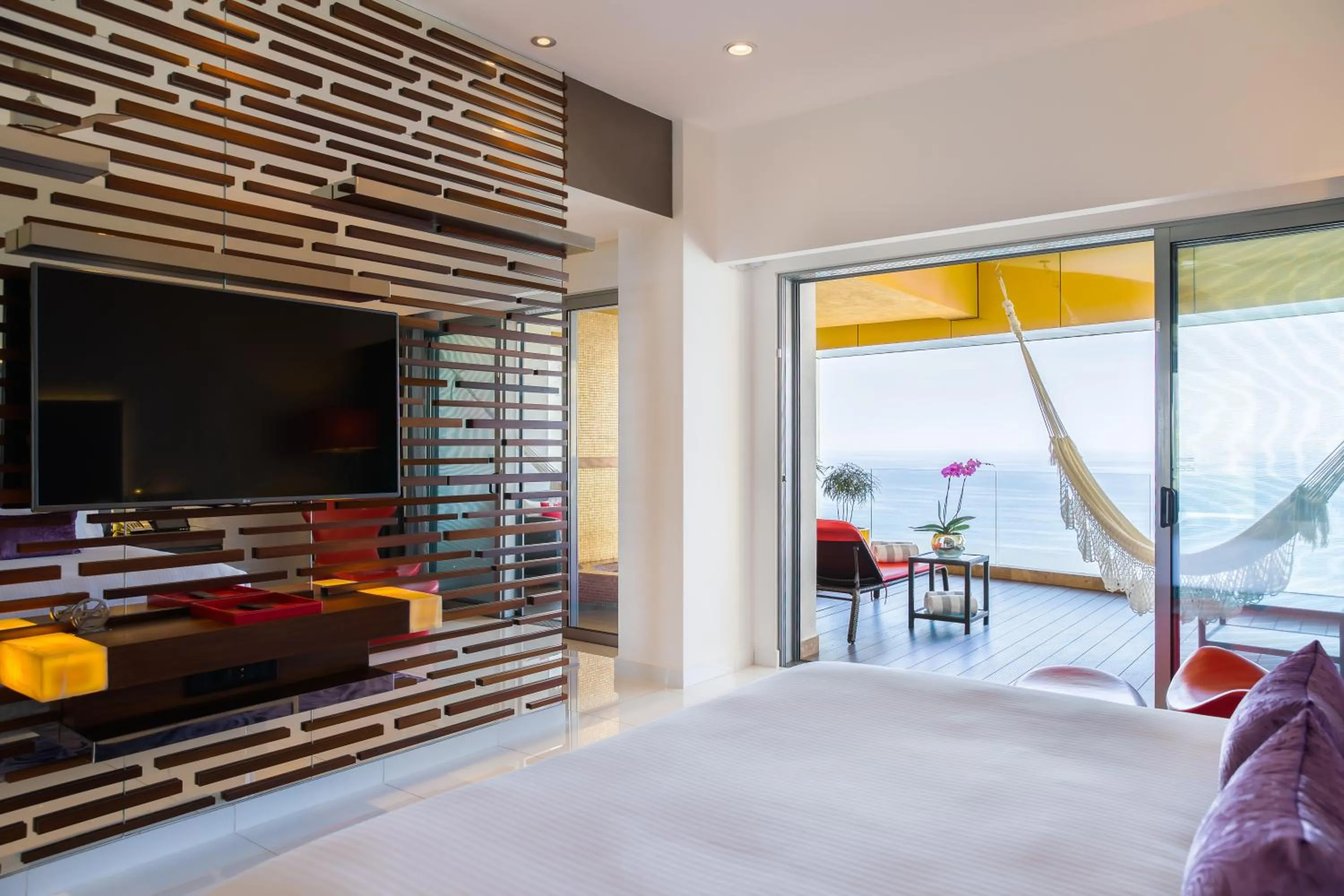 Bedroom, Bed in Hotel Mousai - Adults Only