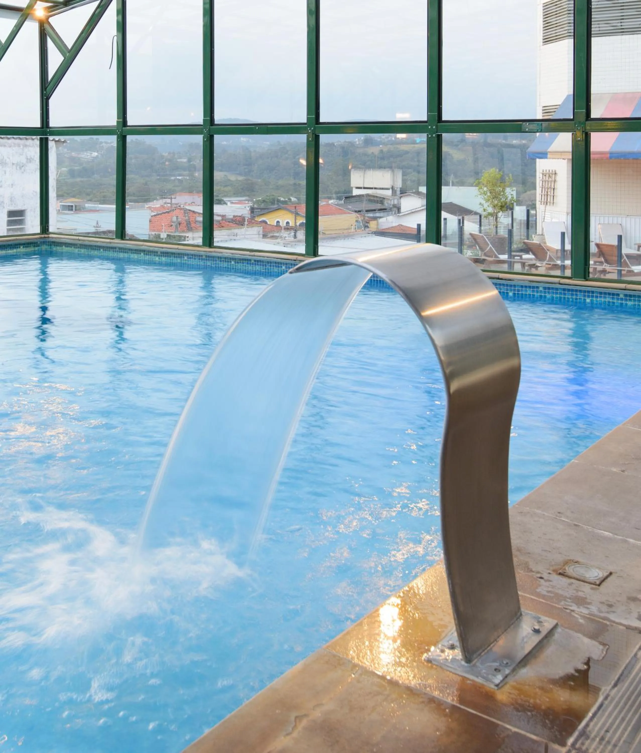 Swimming pool in Faro Hotel Atibaia