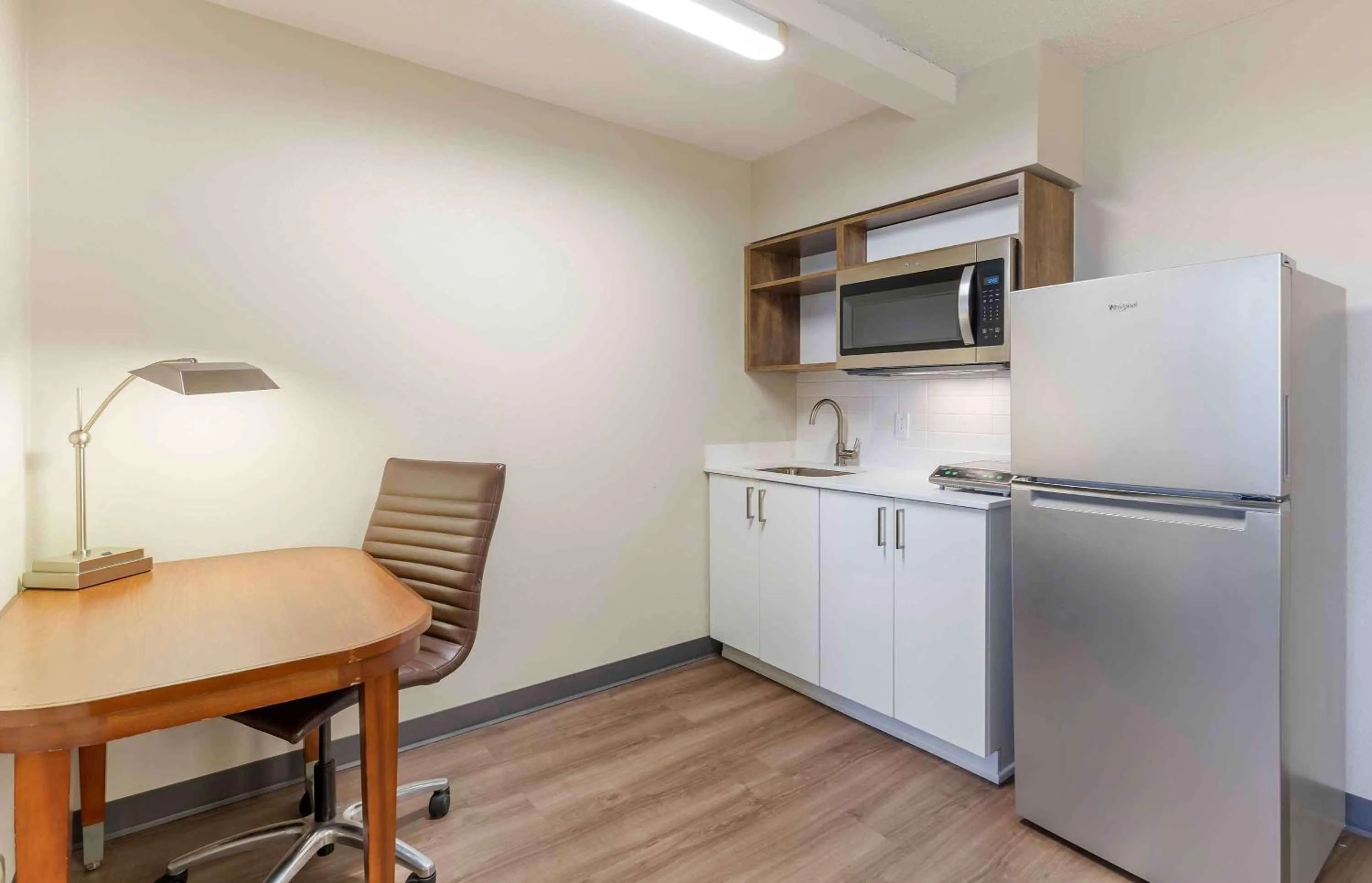 Kitchen or kitchenette in Extended Stay America Premier Suites - Pittsburgh - Cranberry Township - I-76