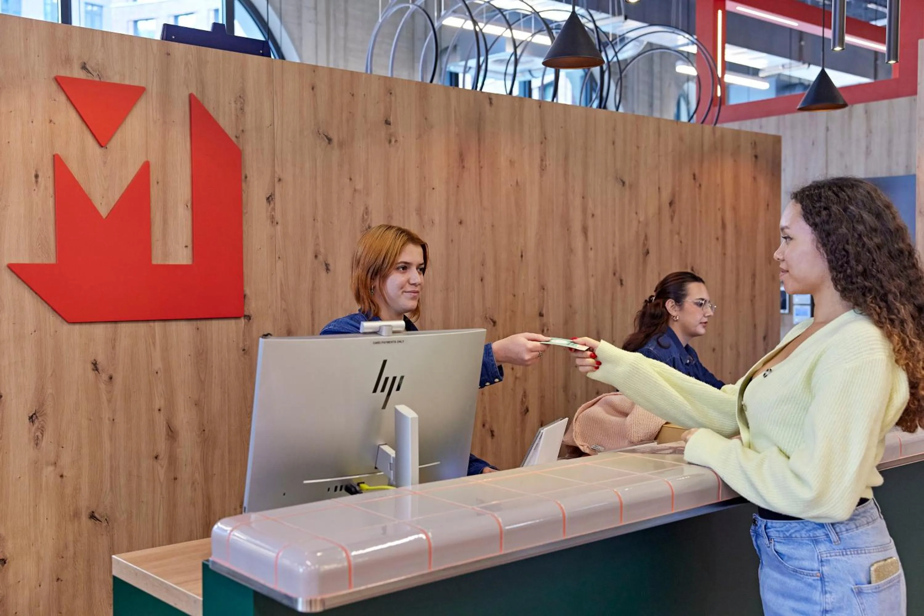 Lobby or reception in MEININGER Hotel Köln West