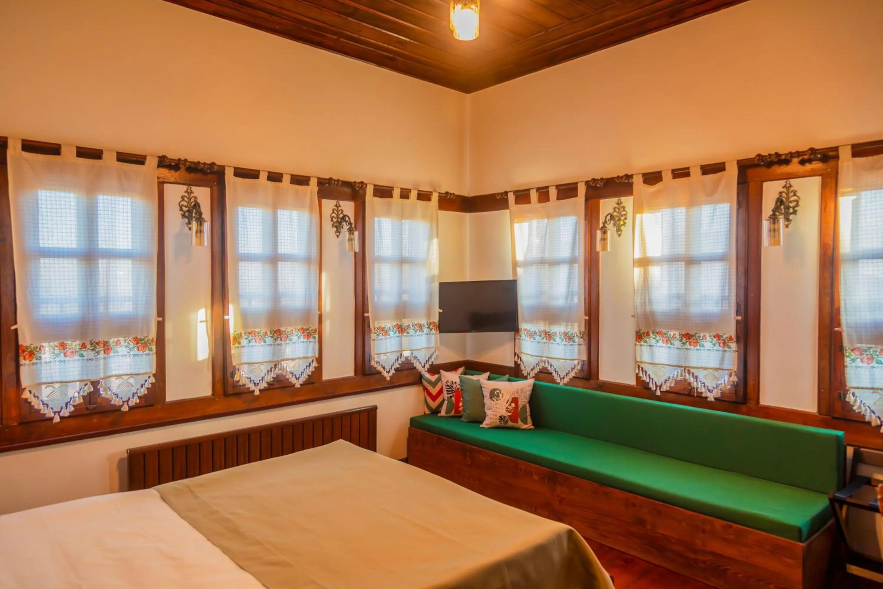 Bed in Saffronia1900 Butik Otel