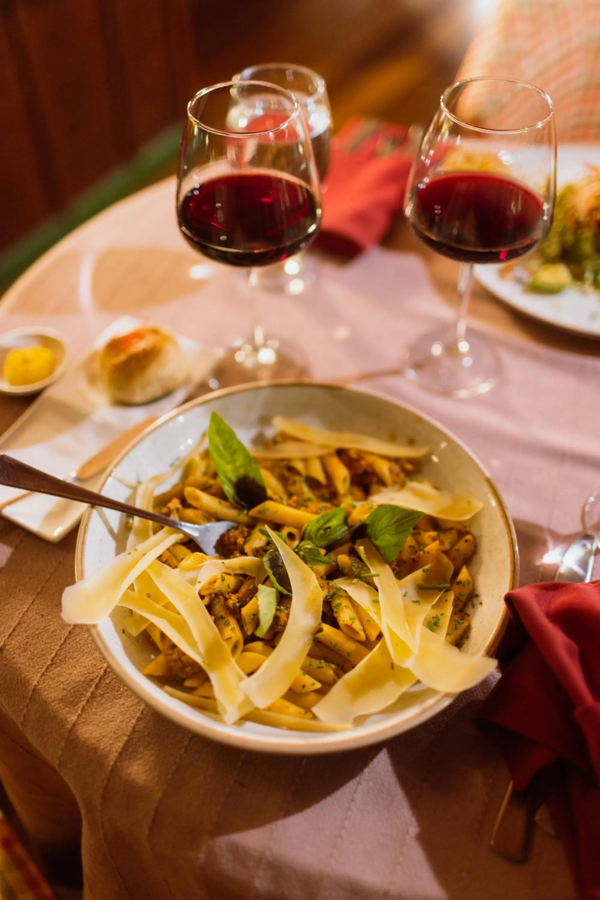 Restaurant/places to eat in Trogon Lodge