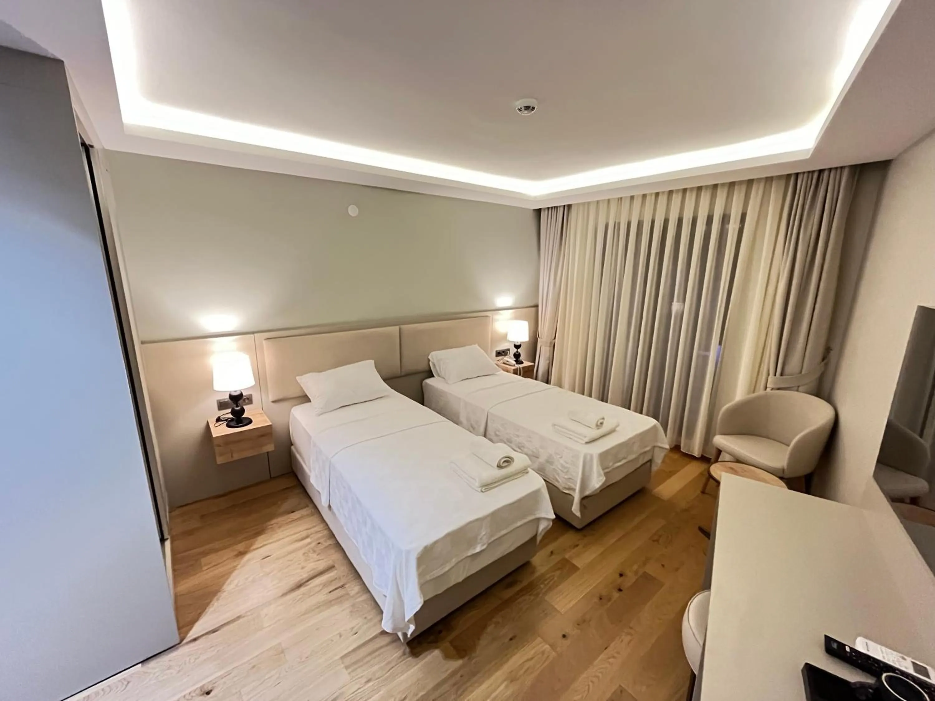 Massage, Bed in Sezer's Oliva Hotel