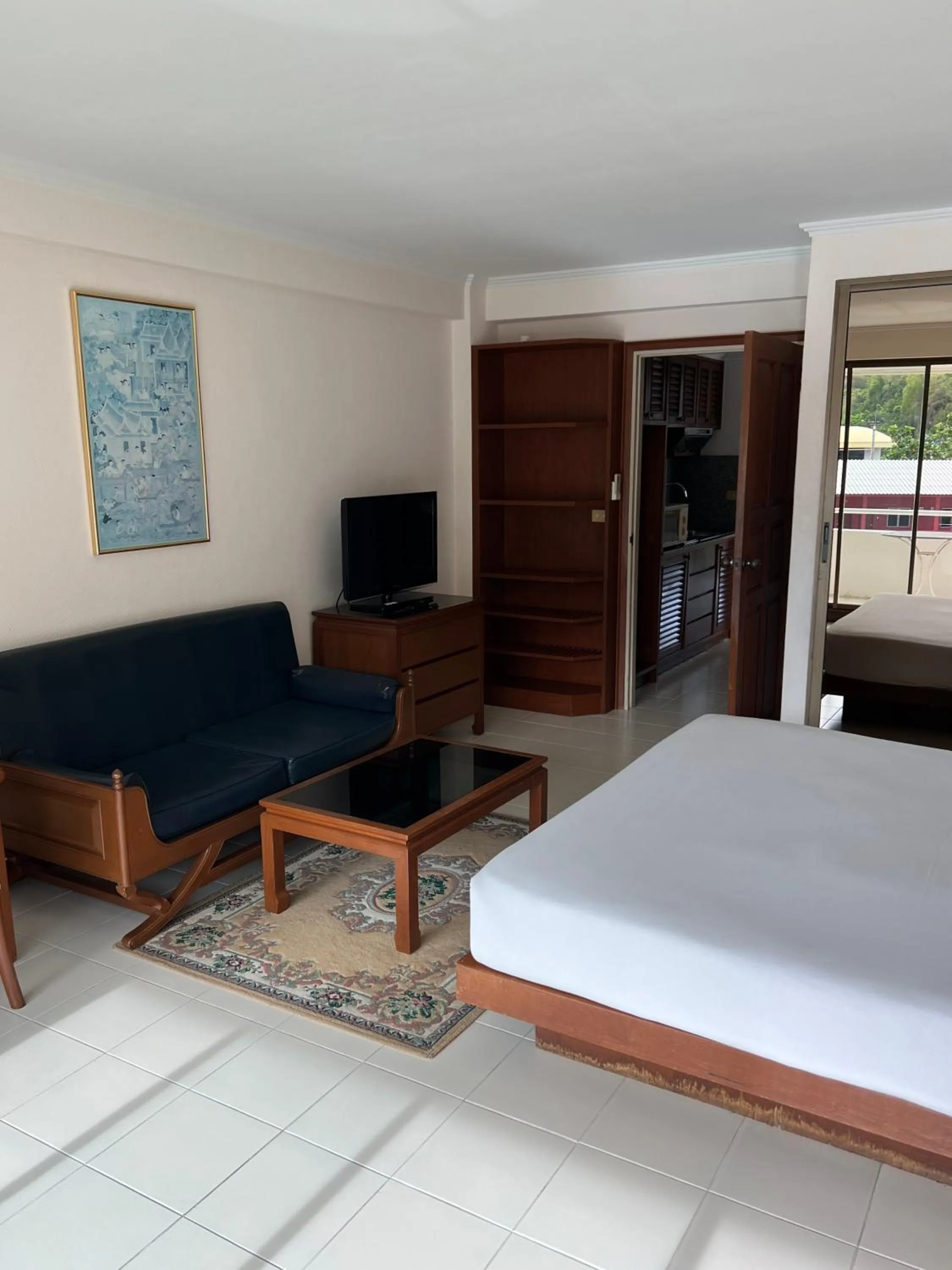 Bed in The Monaco Residence