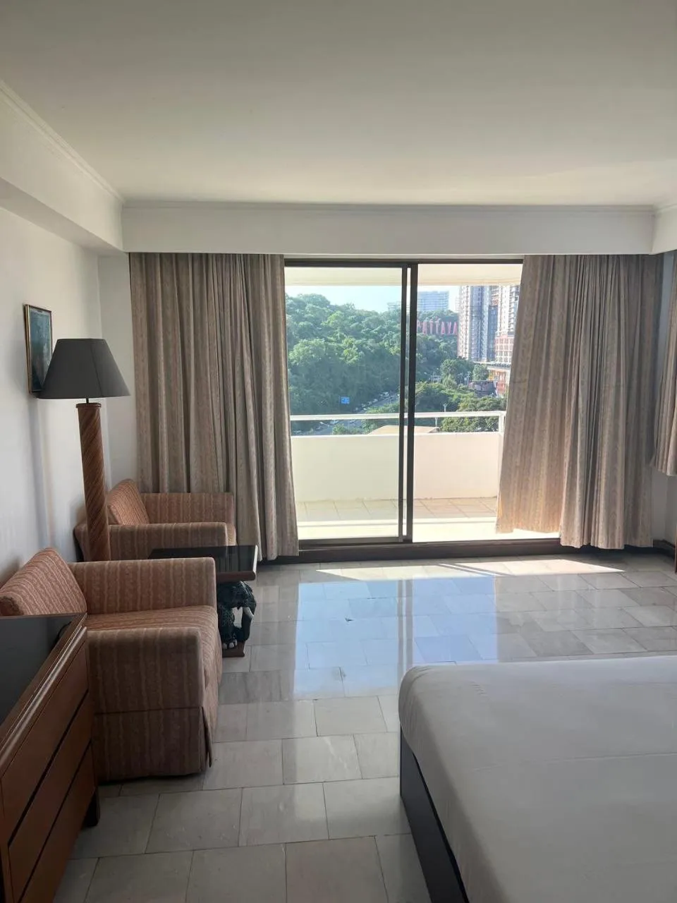 Bedroom, Bed in The Monaco Residence