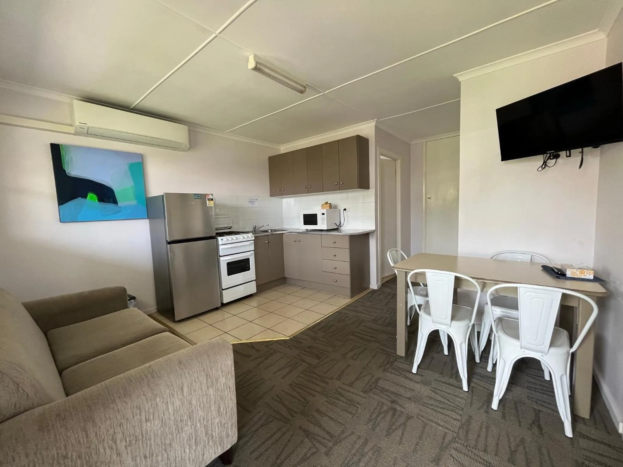 Kitchen or kitchenette in Shelly Beach Holiday Park