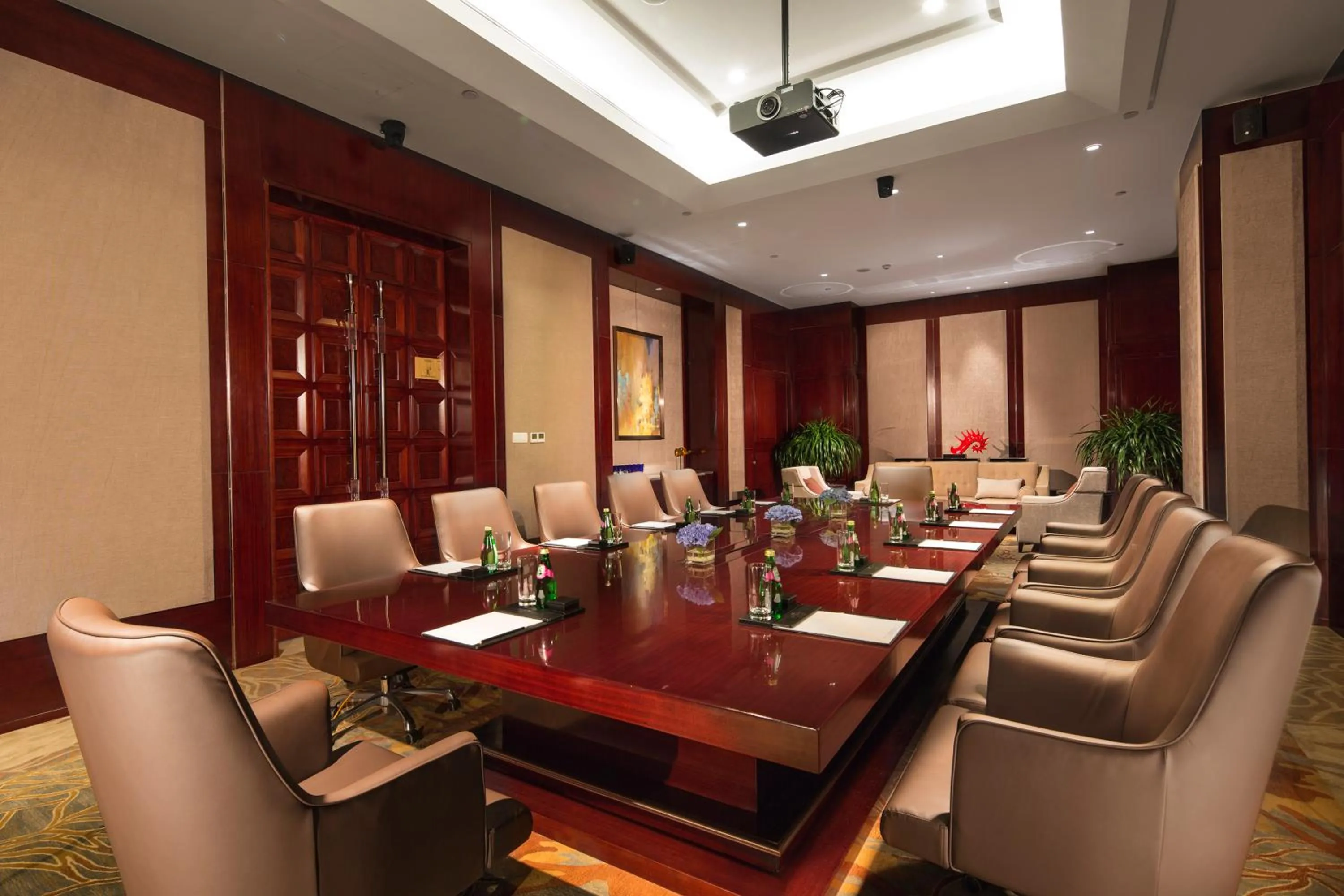 Meeting/conference room in Kangda Howard Johnson Hotel Qingdao