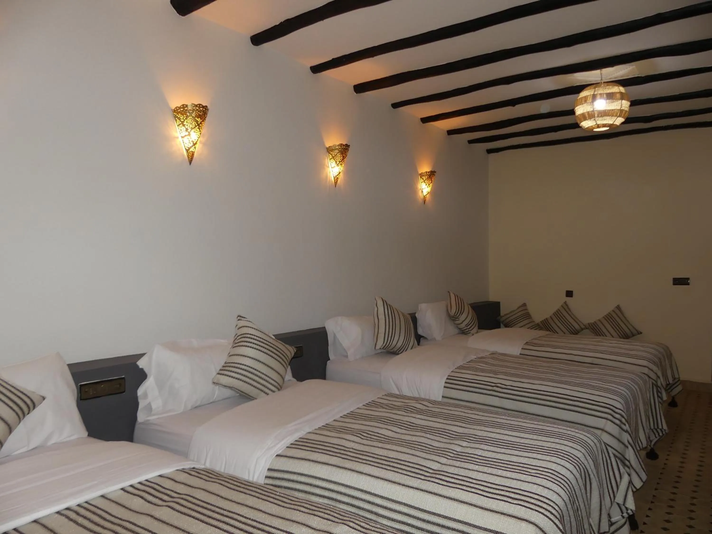 Bedroom, Bed in Riad La Luna