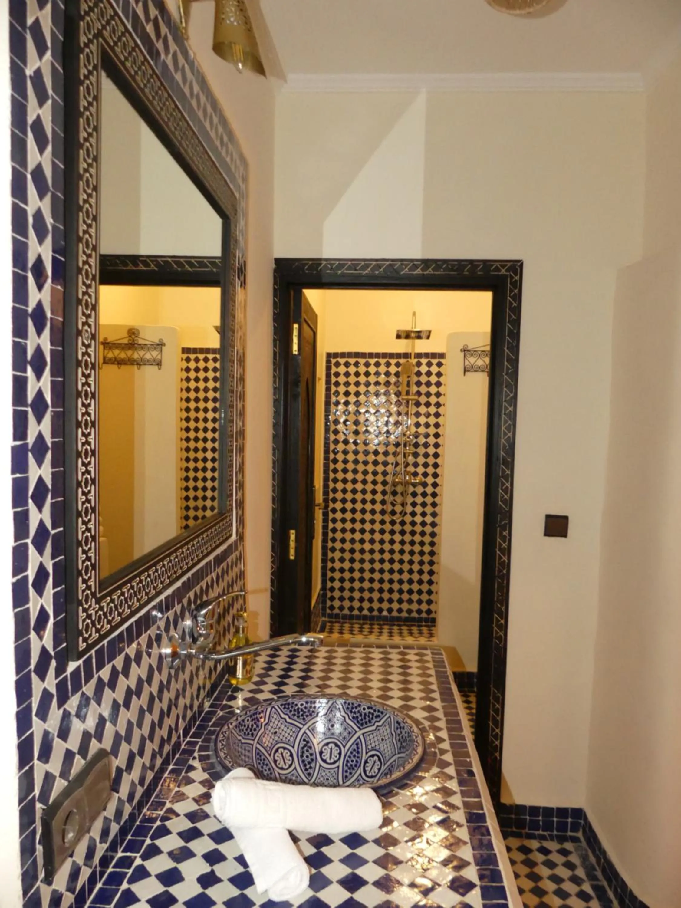 Bathroom in Riad La Luna