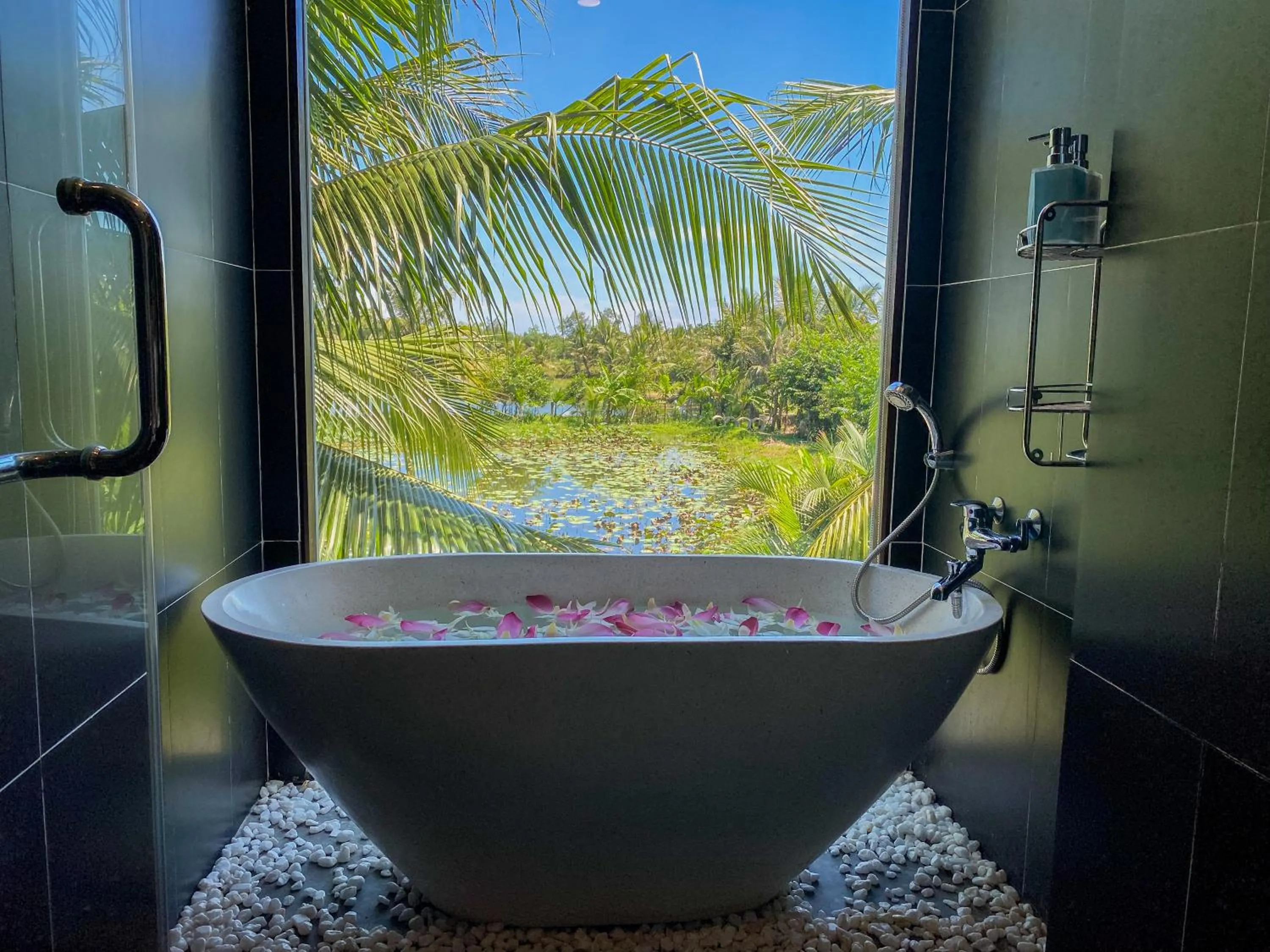 Bathroom in ZEN RETREAT HOI AN