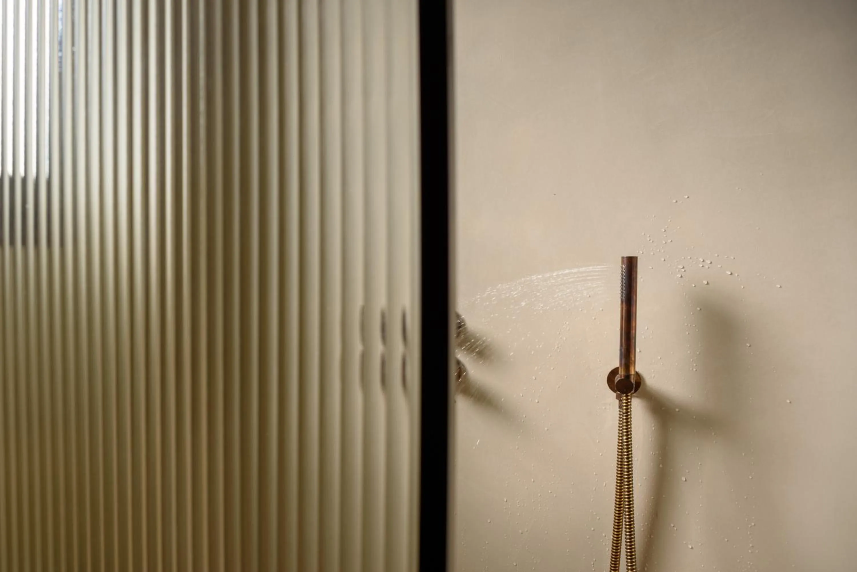 Shower in Elessa Hotel