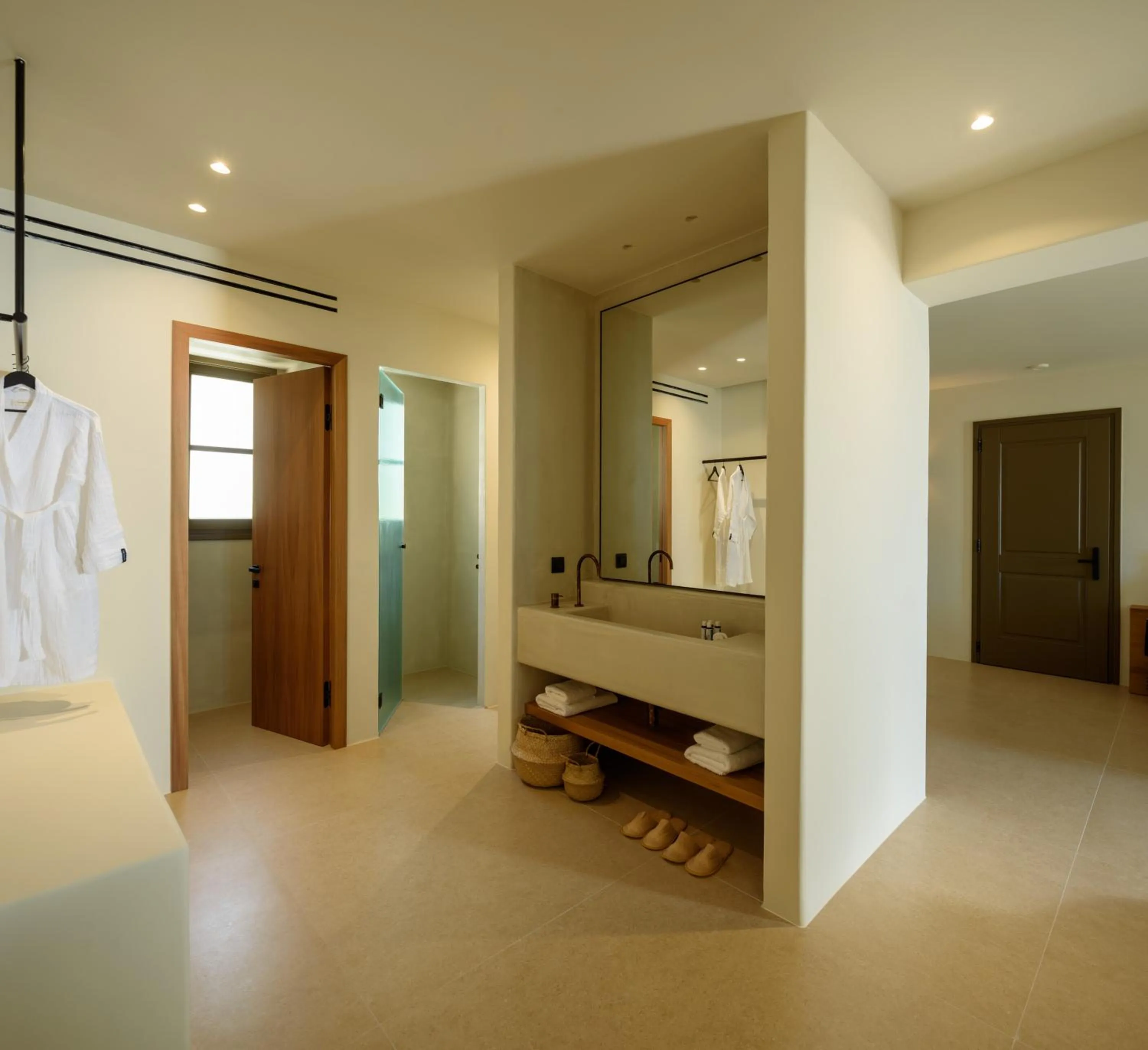 Shower in Elessa Hotel