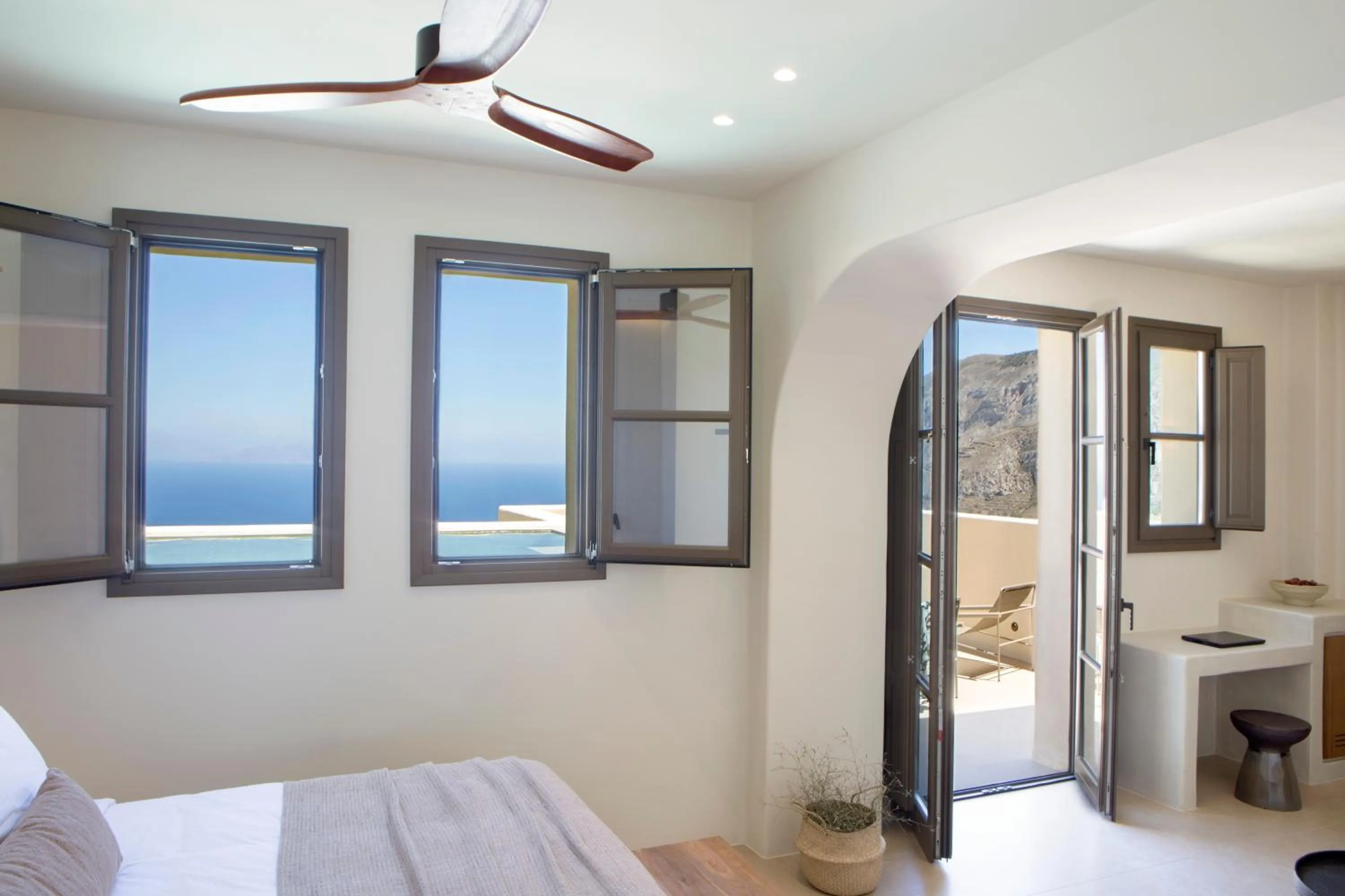 Bedroom, Bed in Elessa Hotel