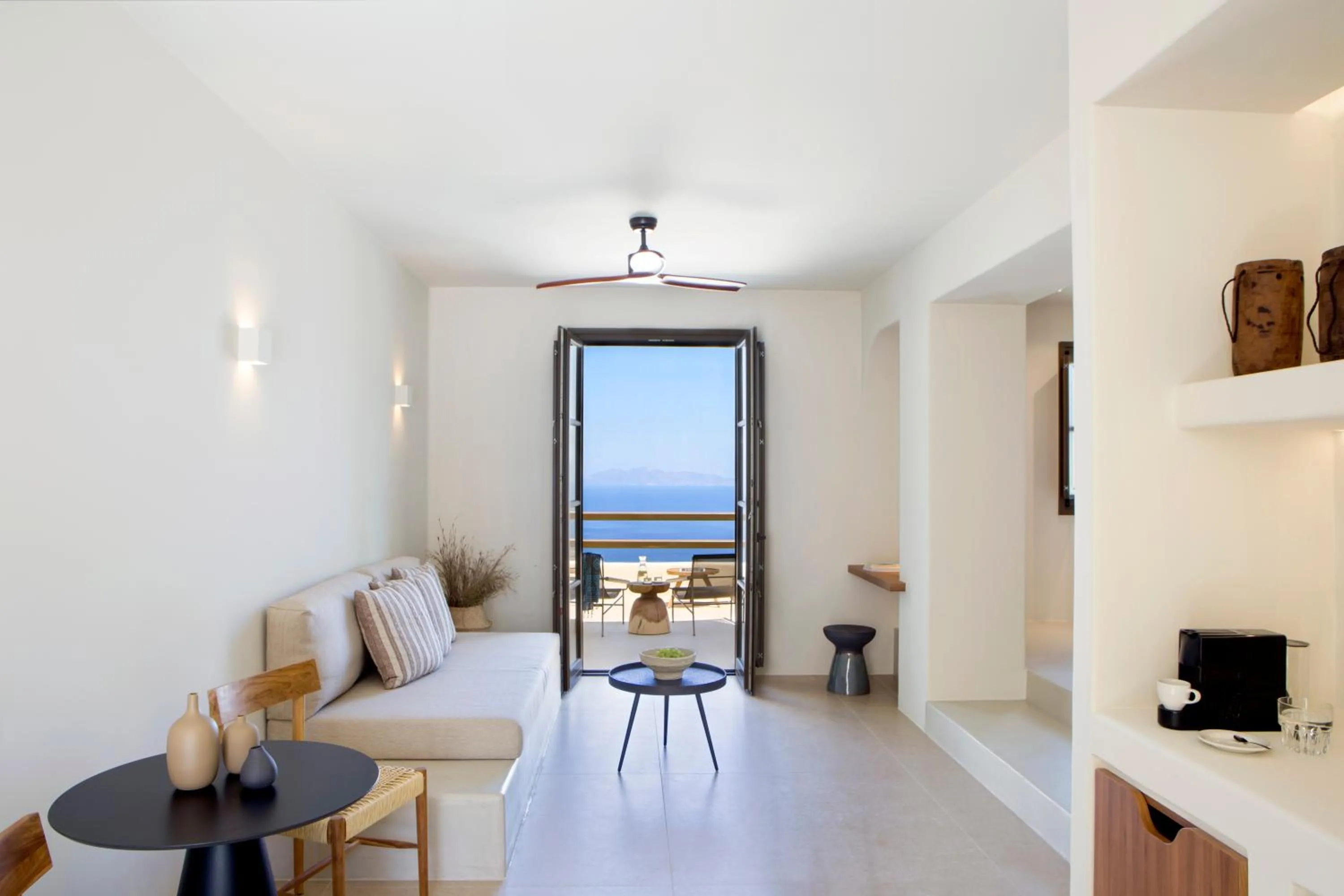 Seating area in Elessa Hotel