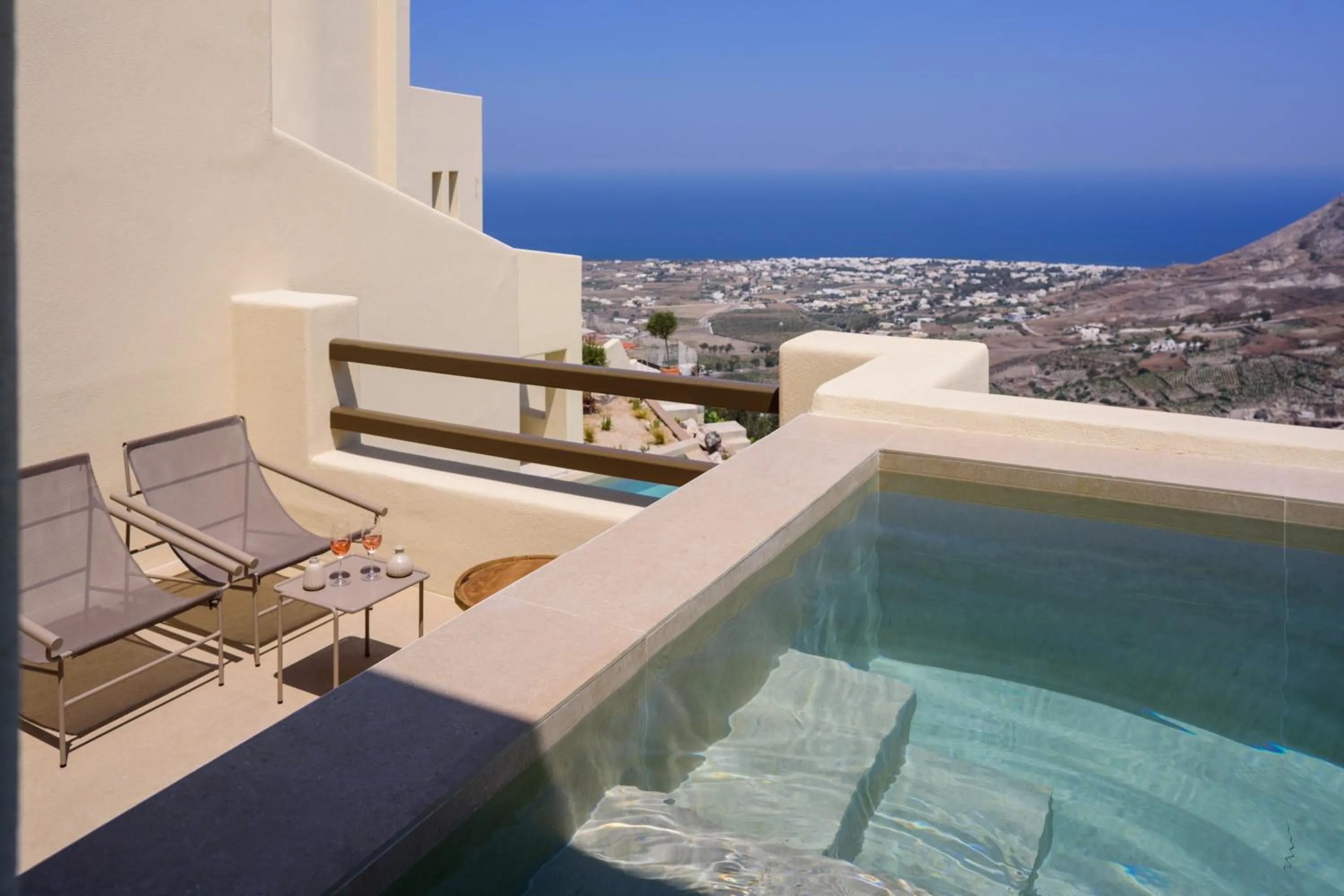 Patio in Elessa Hotel