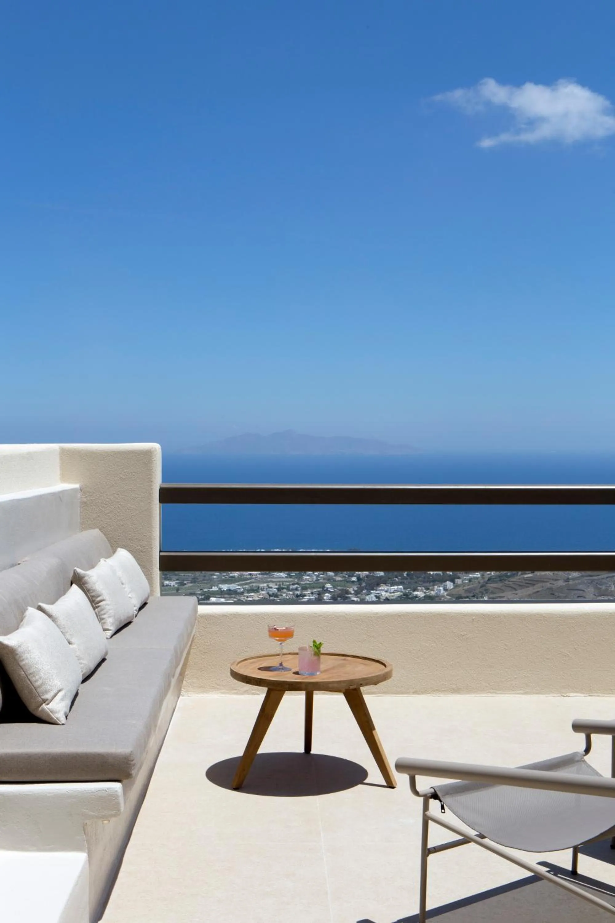 Balcony/Terrace in Elessa Hotel