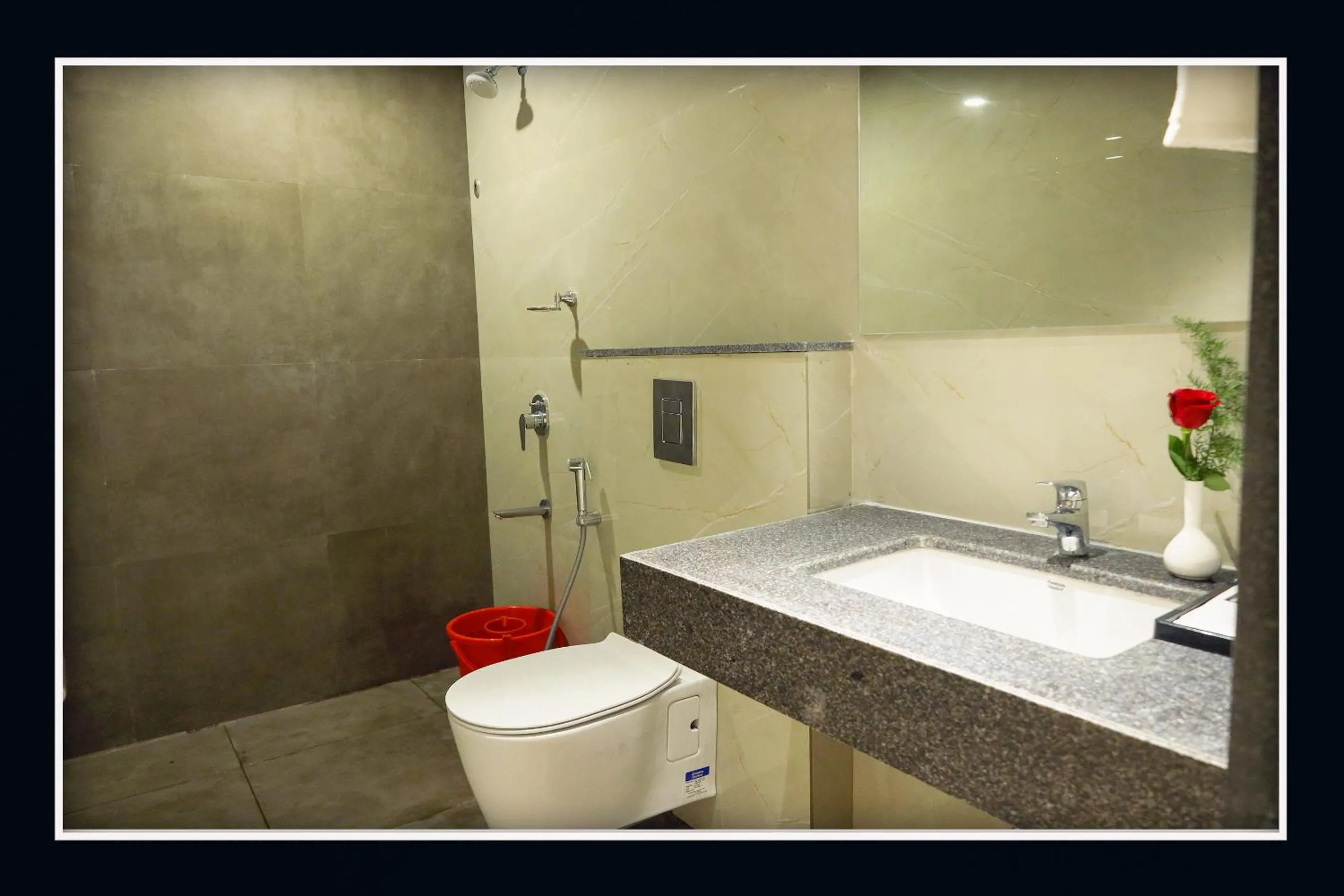 Shower in Sri Sri Sri Excellency