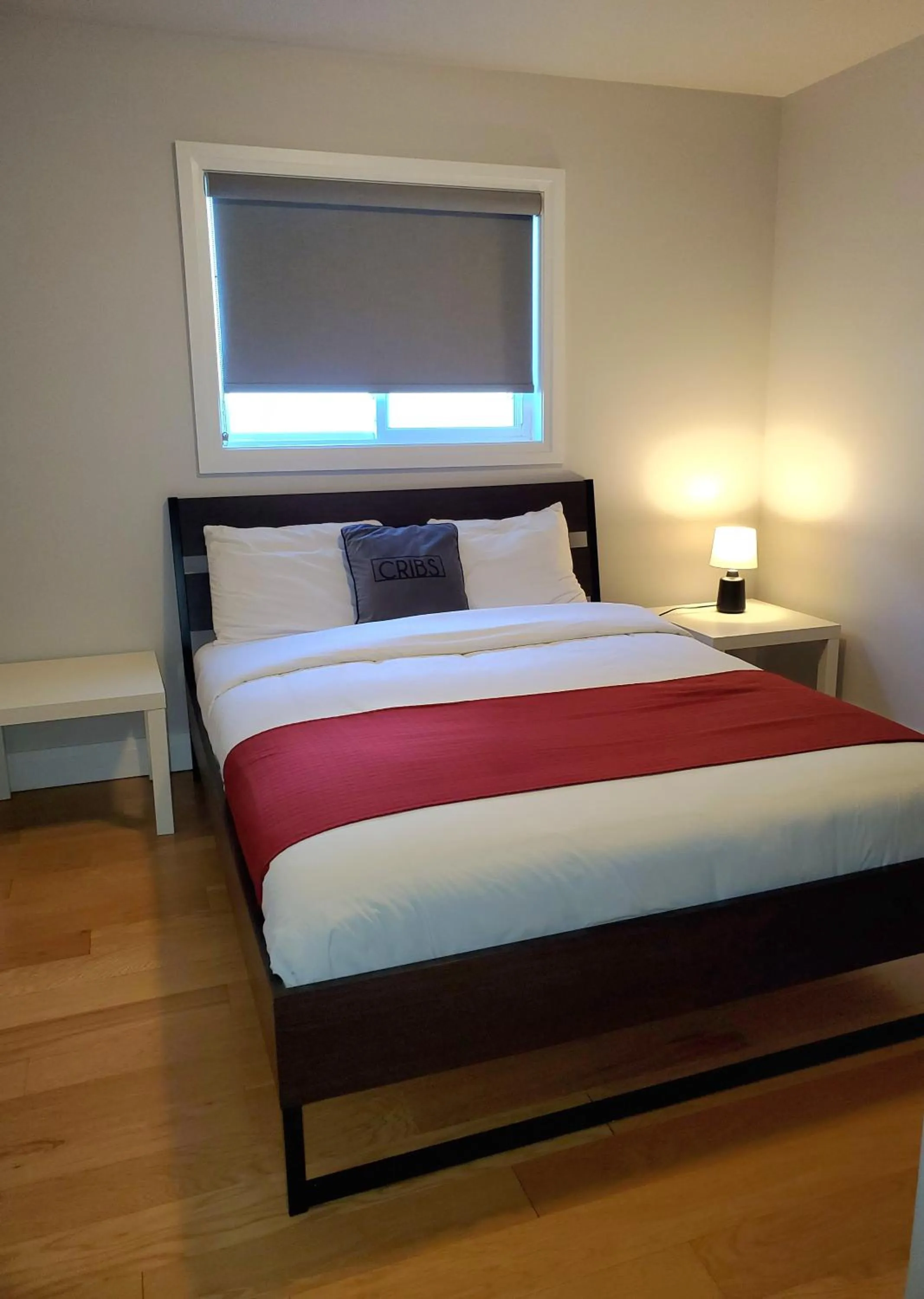 Bed in Cribs on the Hill