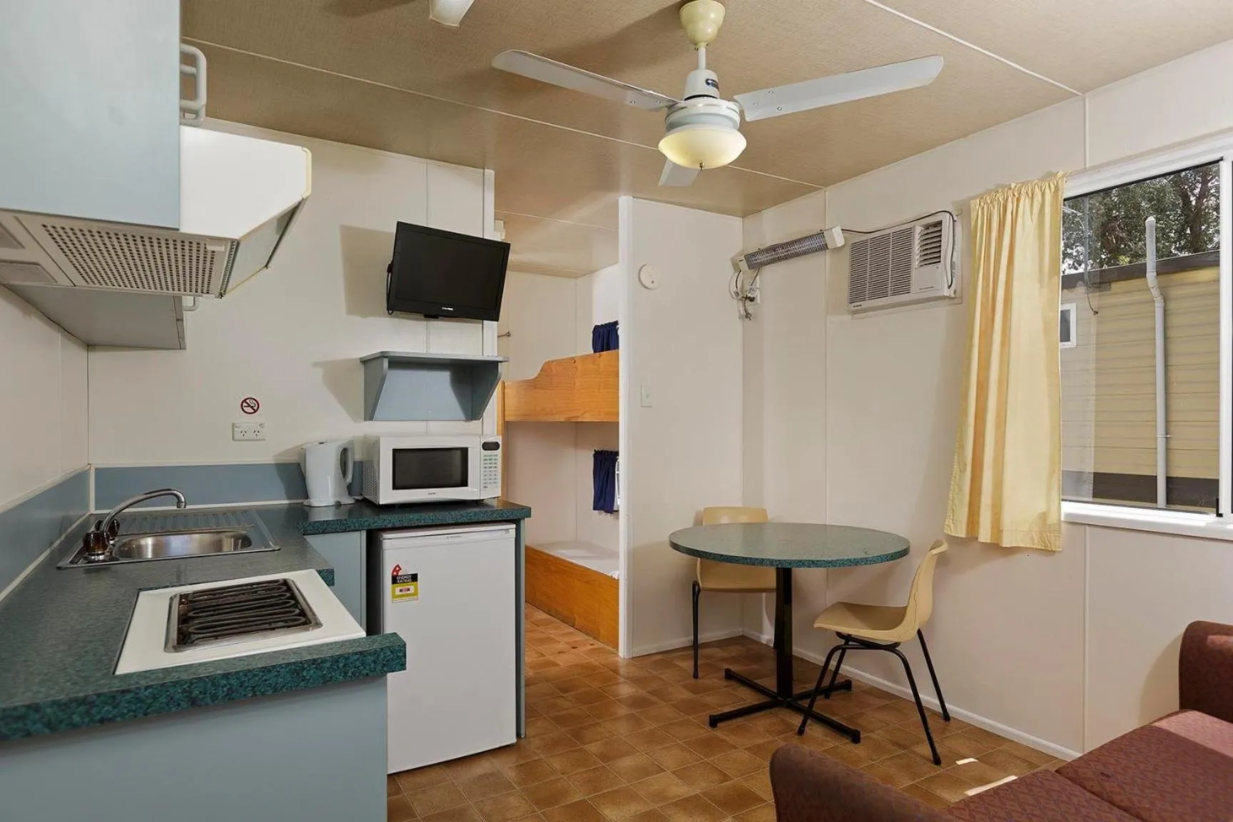 Kitchen or kitchenette in Mudgee Valley Park