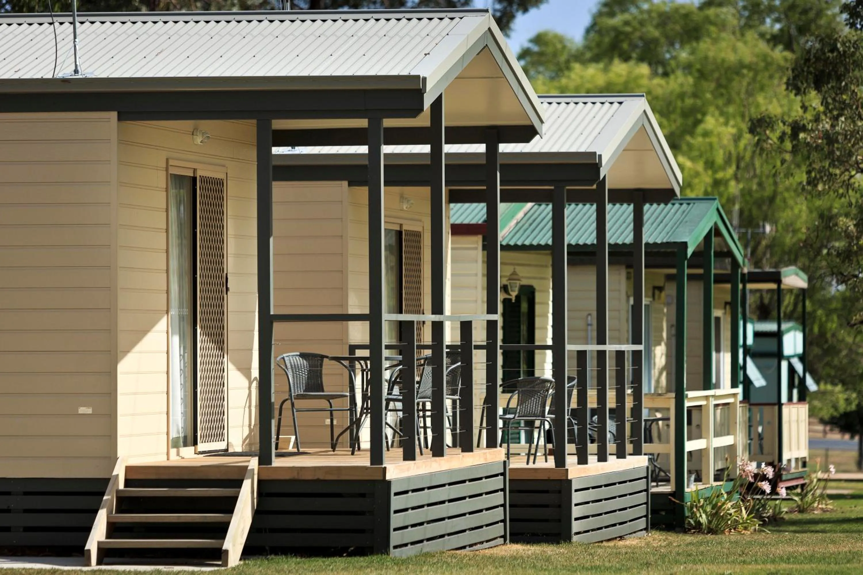 Property building in Mudgee Valley Park
