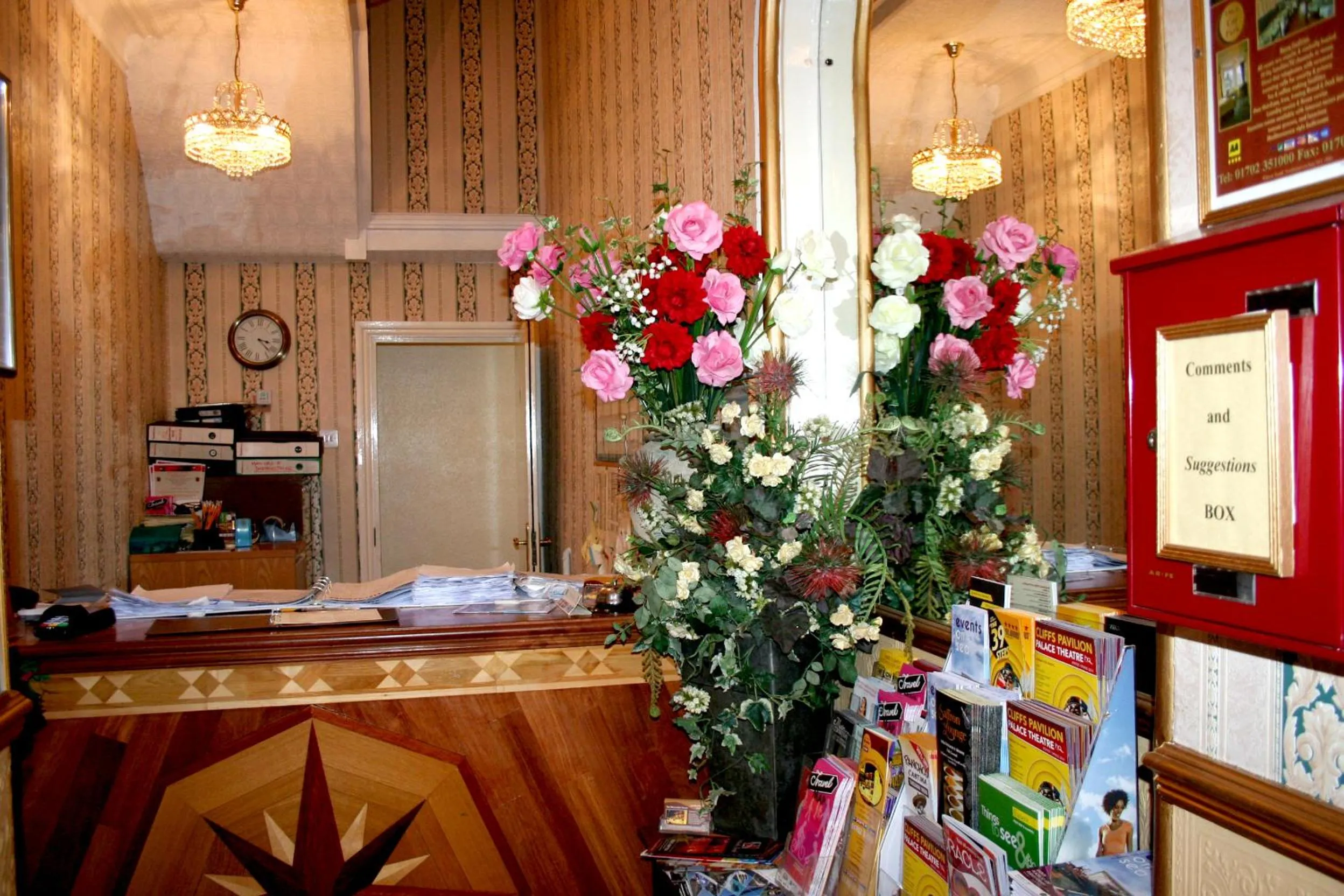 Lobby or reception in Ilfracombe House Hotel - near Cliffs Pavilion