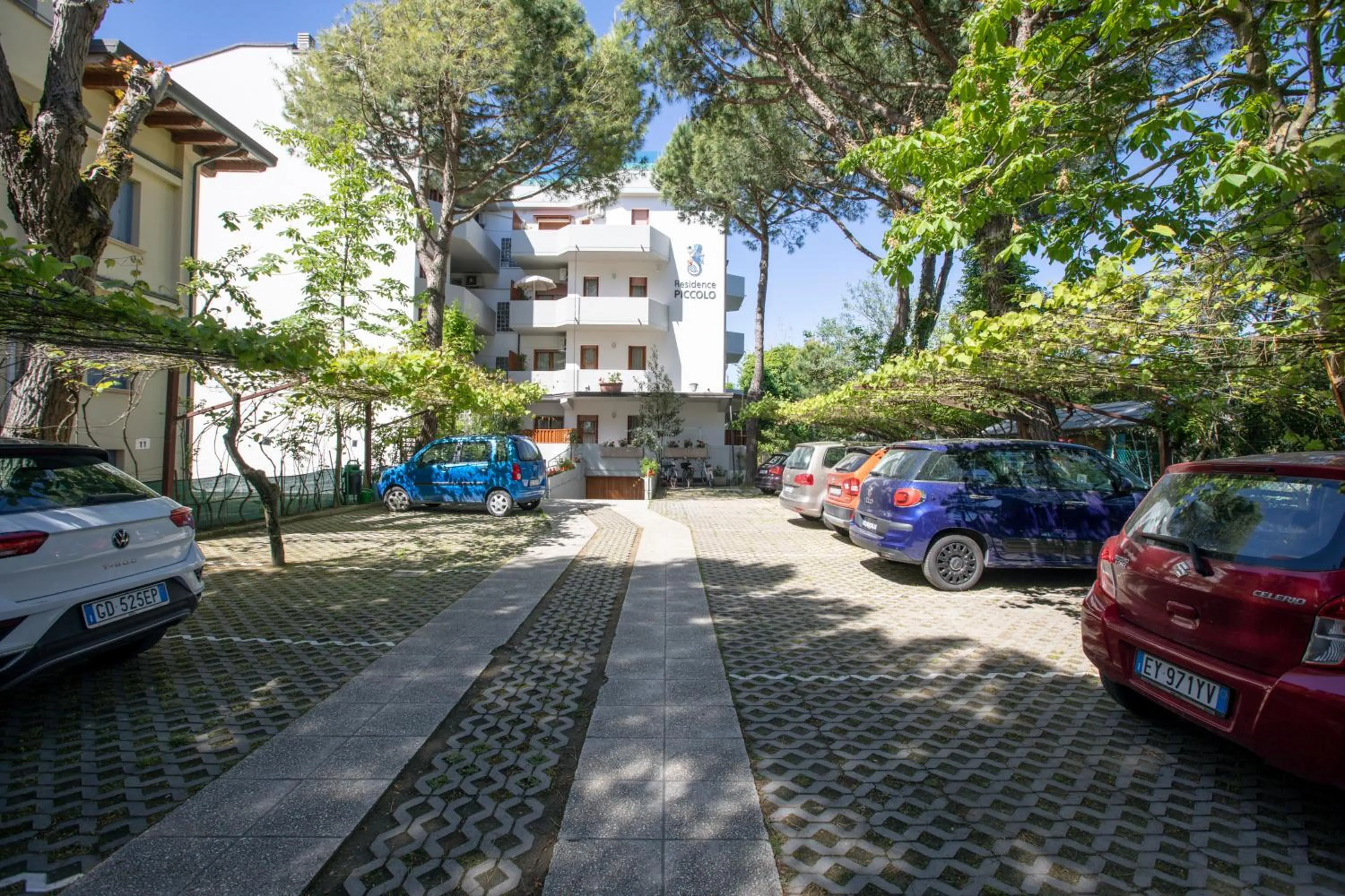 Parking in Residence Piccolo