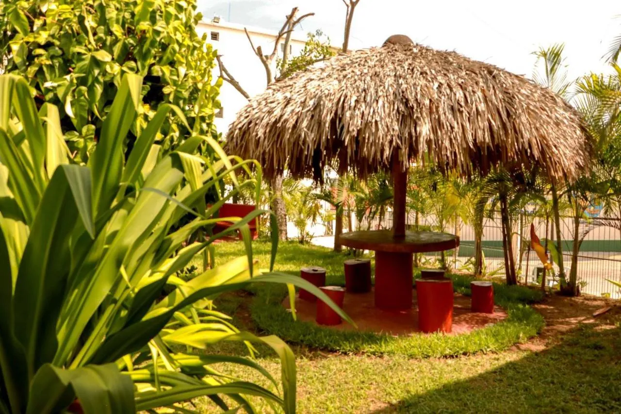 Hotel Rivera Del Mar