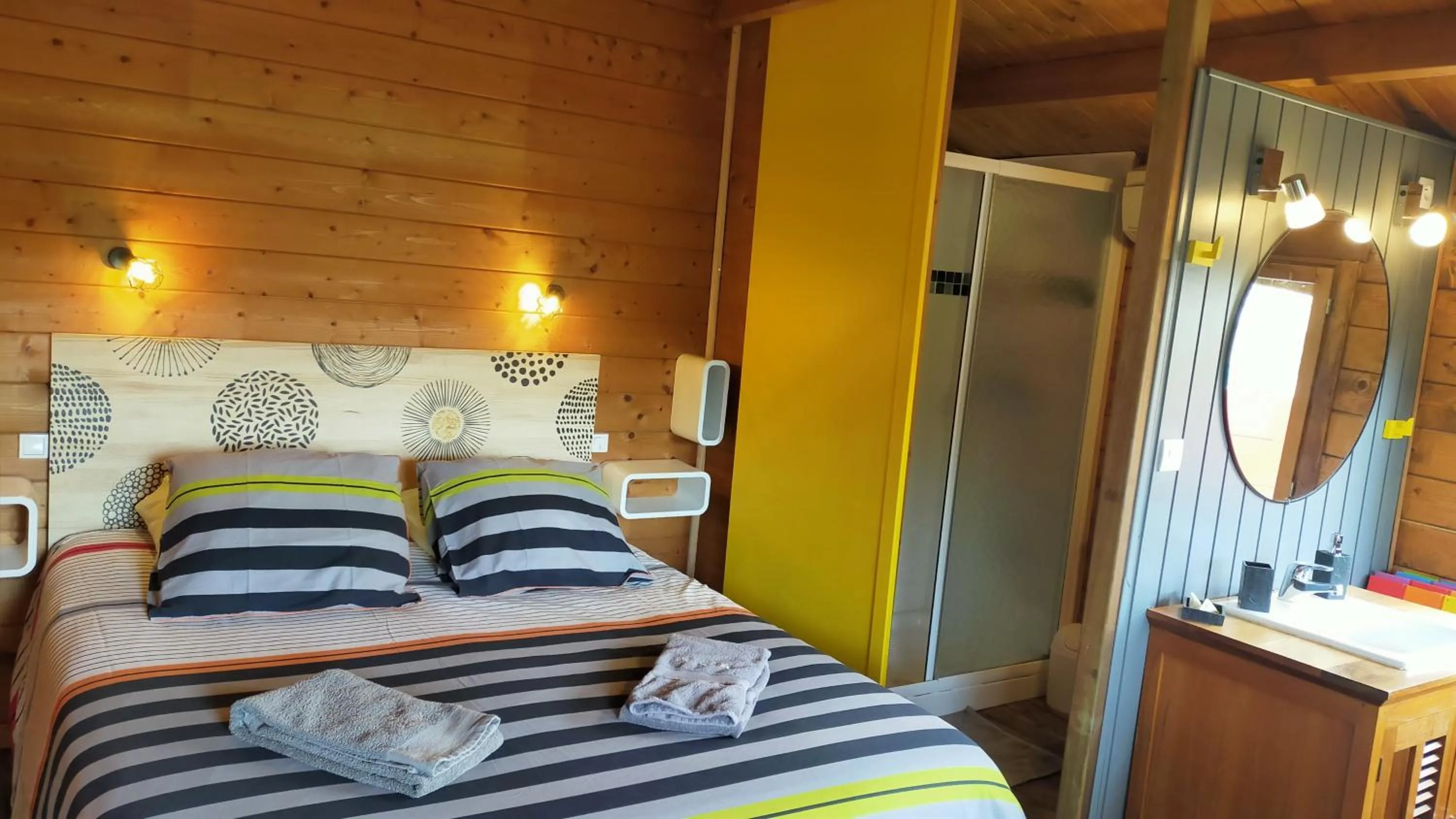 Bathroom in Le Gage location de vacance à la semaine